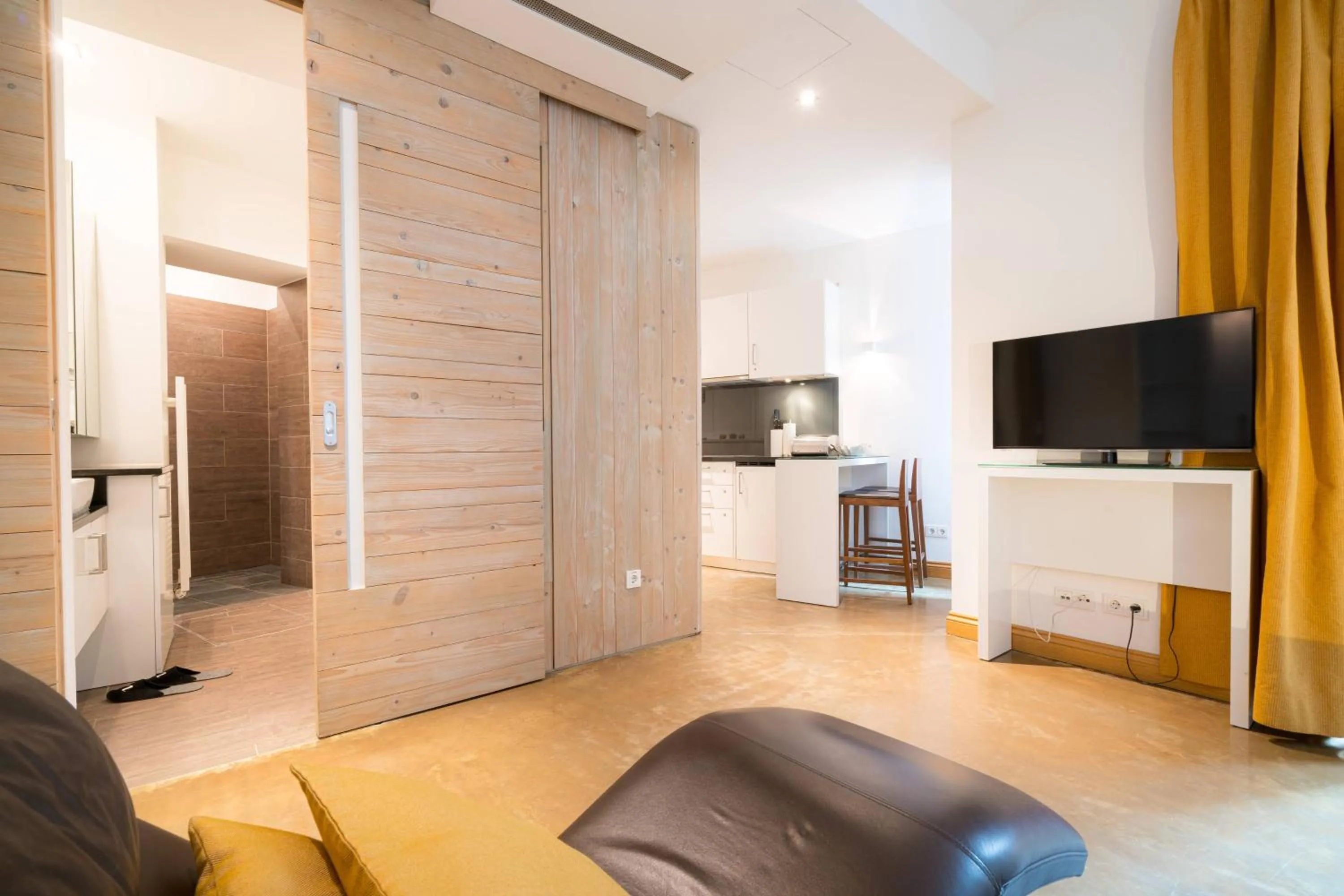 Vienna Residence, City Hall - Parliament