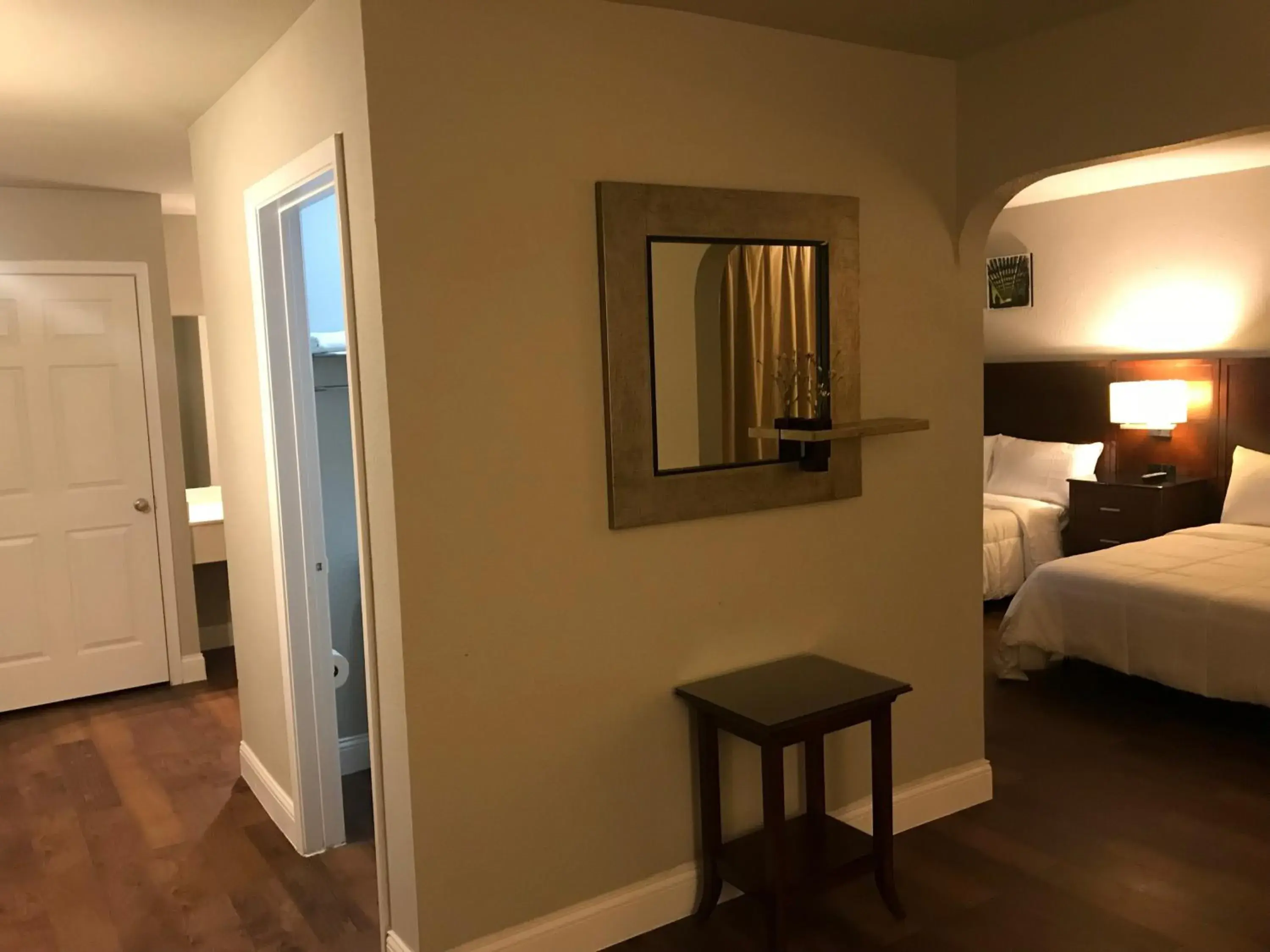 Photo of the whole room, Bed in Stratus Suites Boutique Hotel Photo of the whole room, Bed in Stratus Suites Boutique Hotel