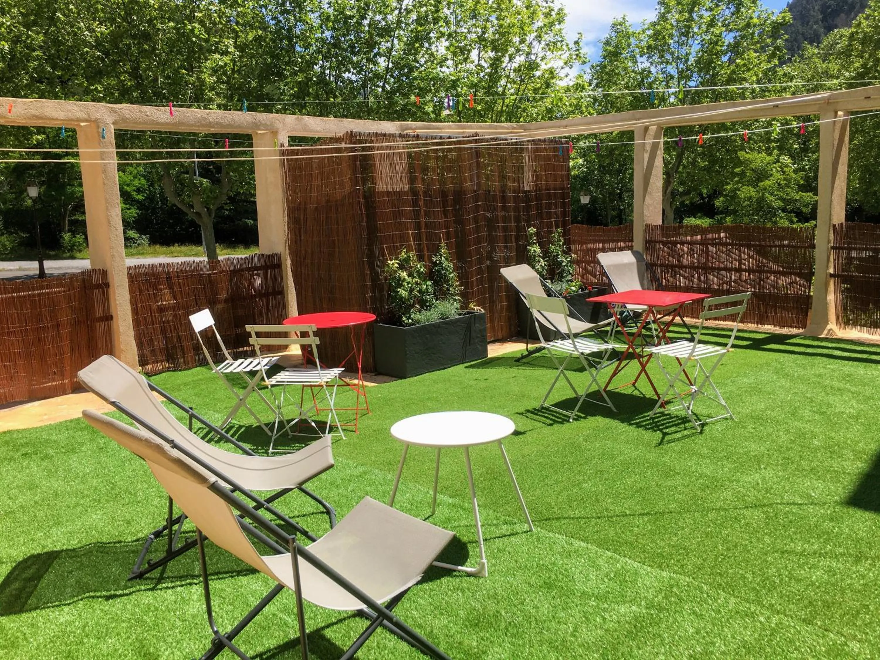 Solarium in Les Terres Rouges 06