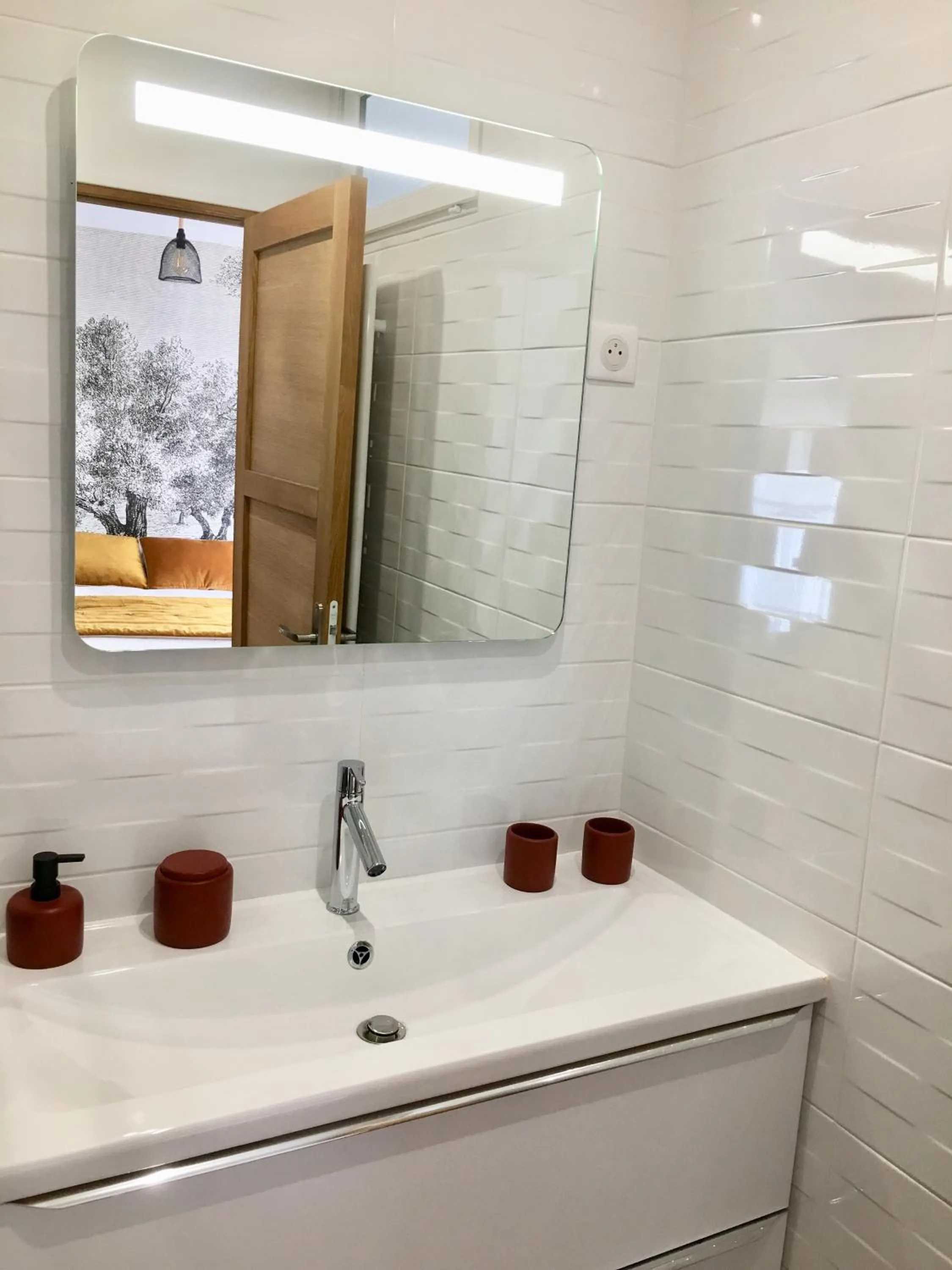 Bathroom in Les Terres Rouges 06