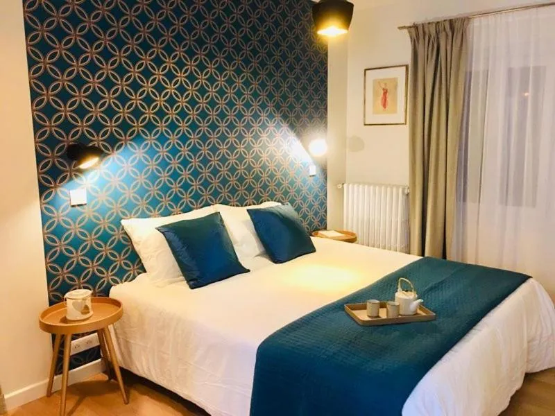 Bedroom, Bed in Les Terres Rouges 06