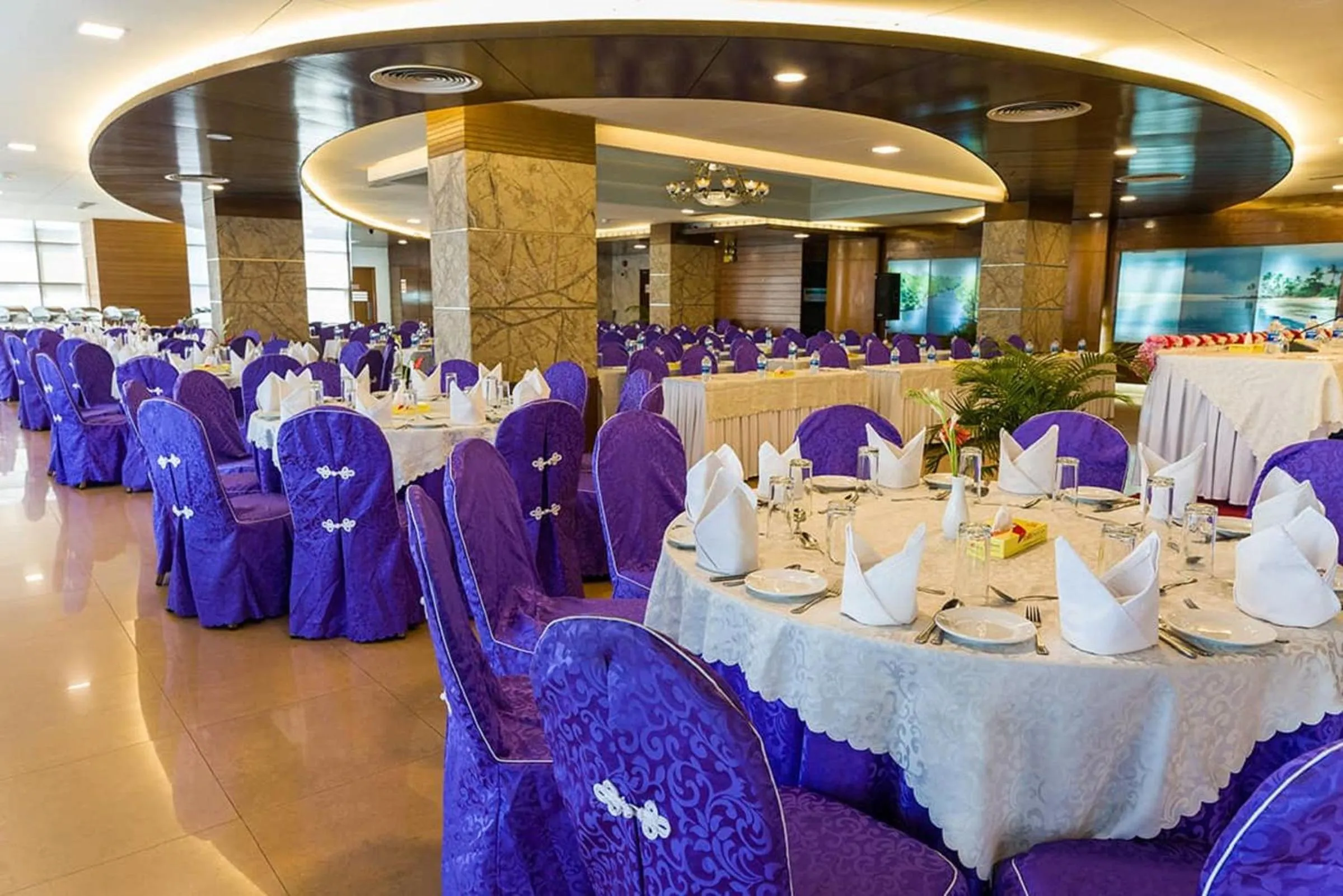 Banquet/Function facilities in FARS Hotel & Resorts - BAR-Buffet-Pool-SPA