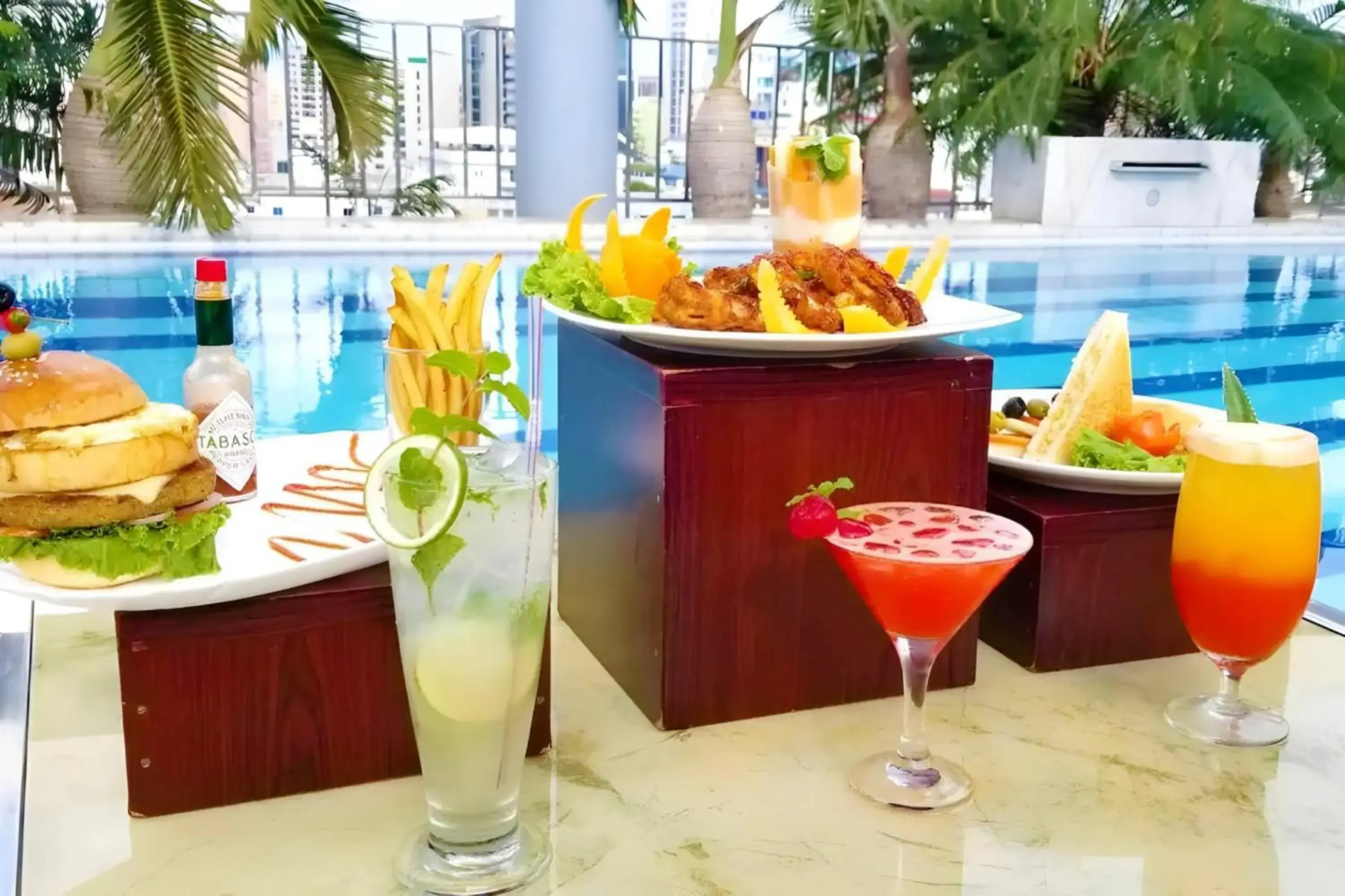 Swimming pool in FARS Hotel & Resorts - BAR-Buffet-Pool-SPA Swimming pool in FARS Hotel & Resorts - BAR-Buffet-Pool-SPA