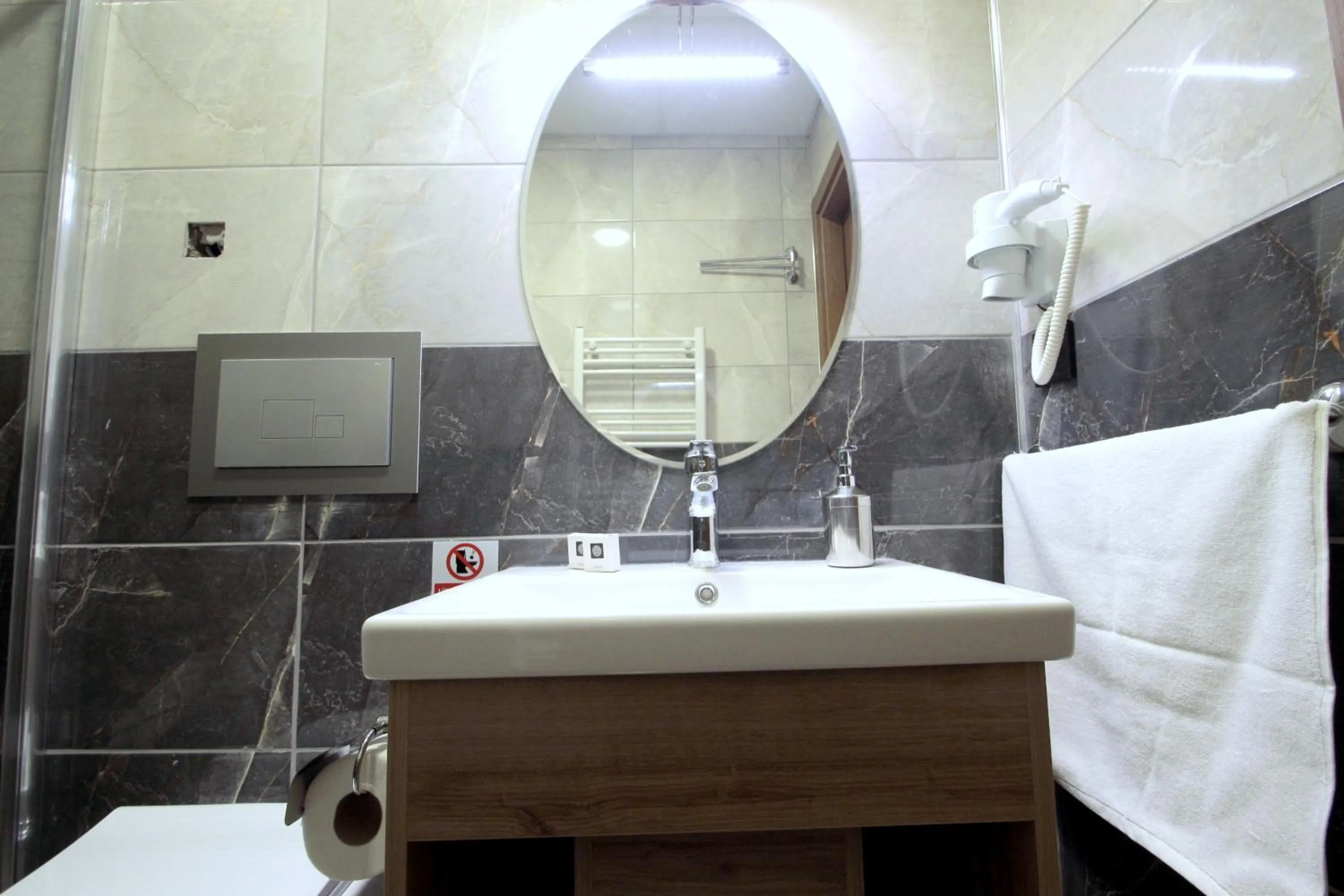 Bathroom in Butterfly Butik Hotel