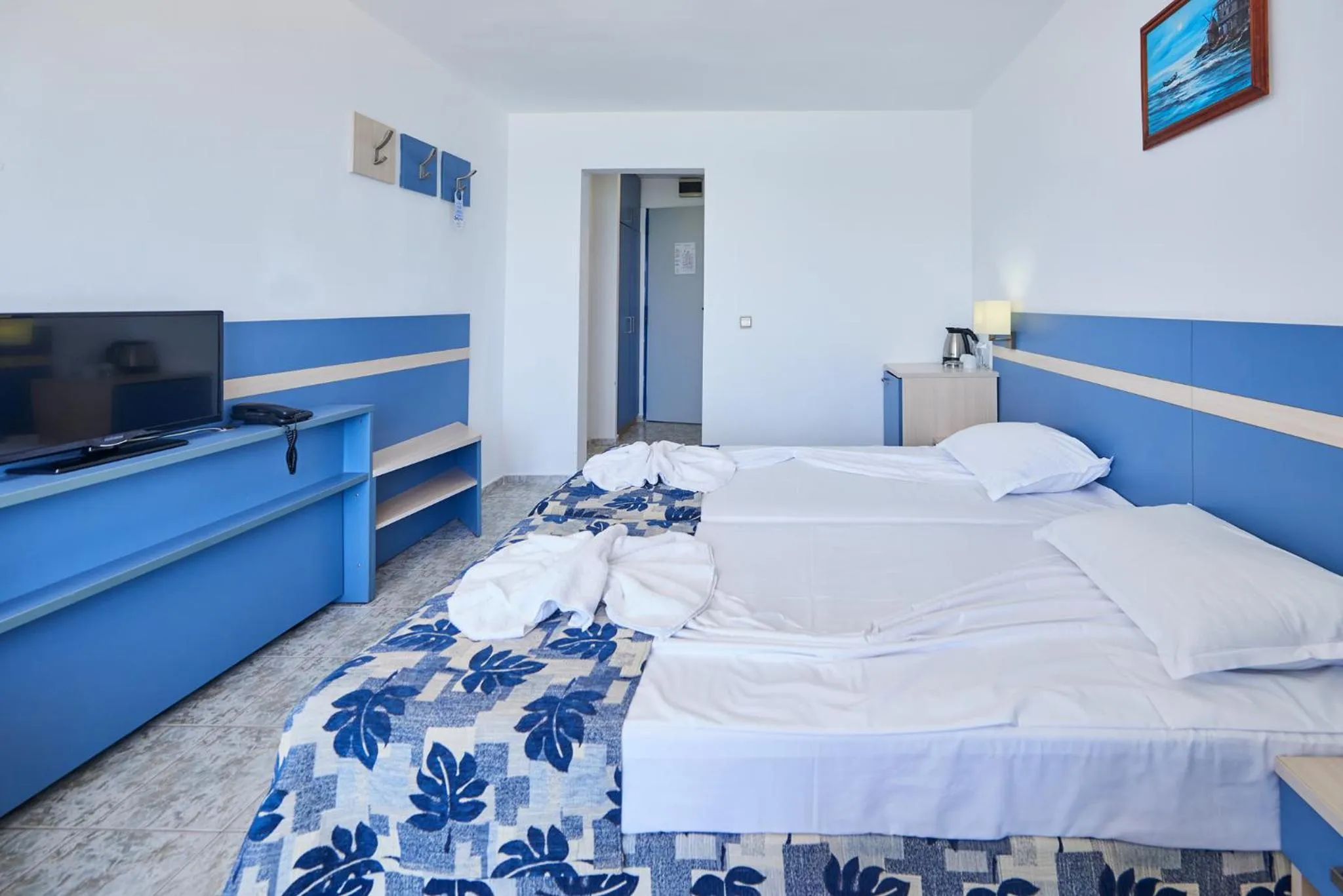 Bed in Palace Hotel - Half Board