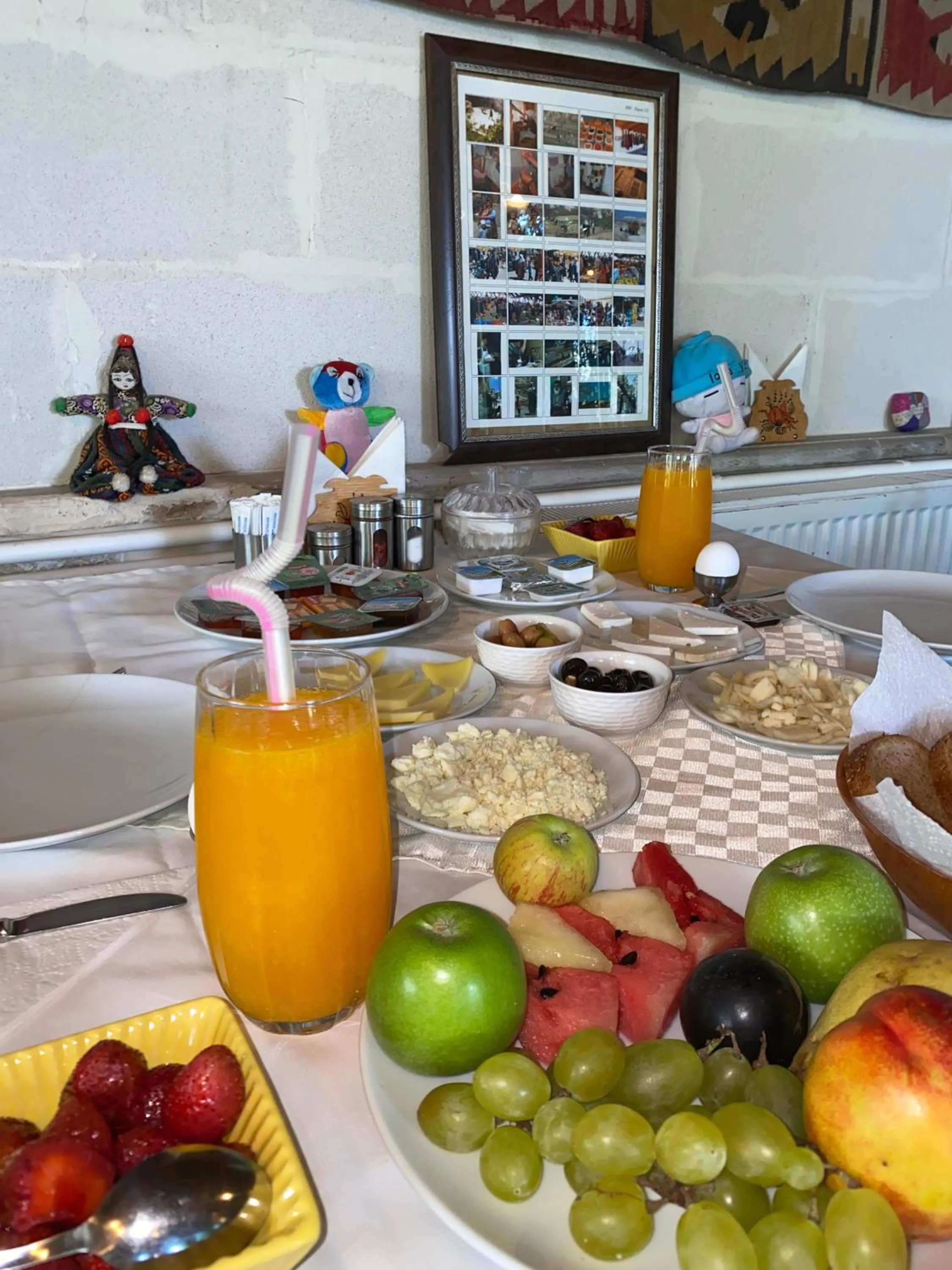 Food and drinks in Kemal's Guest House