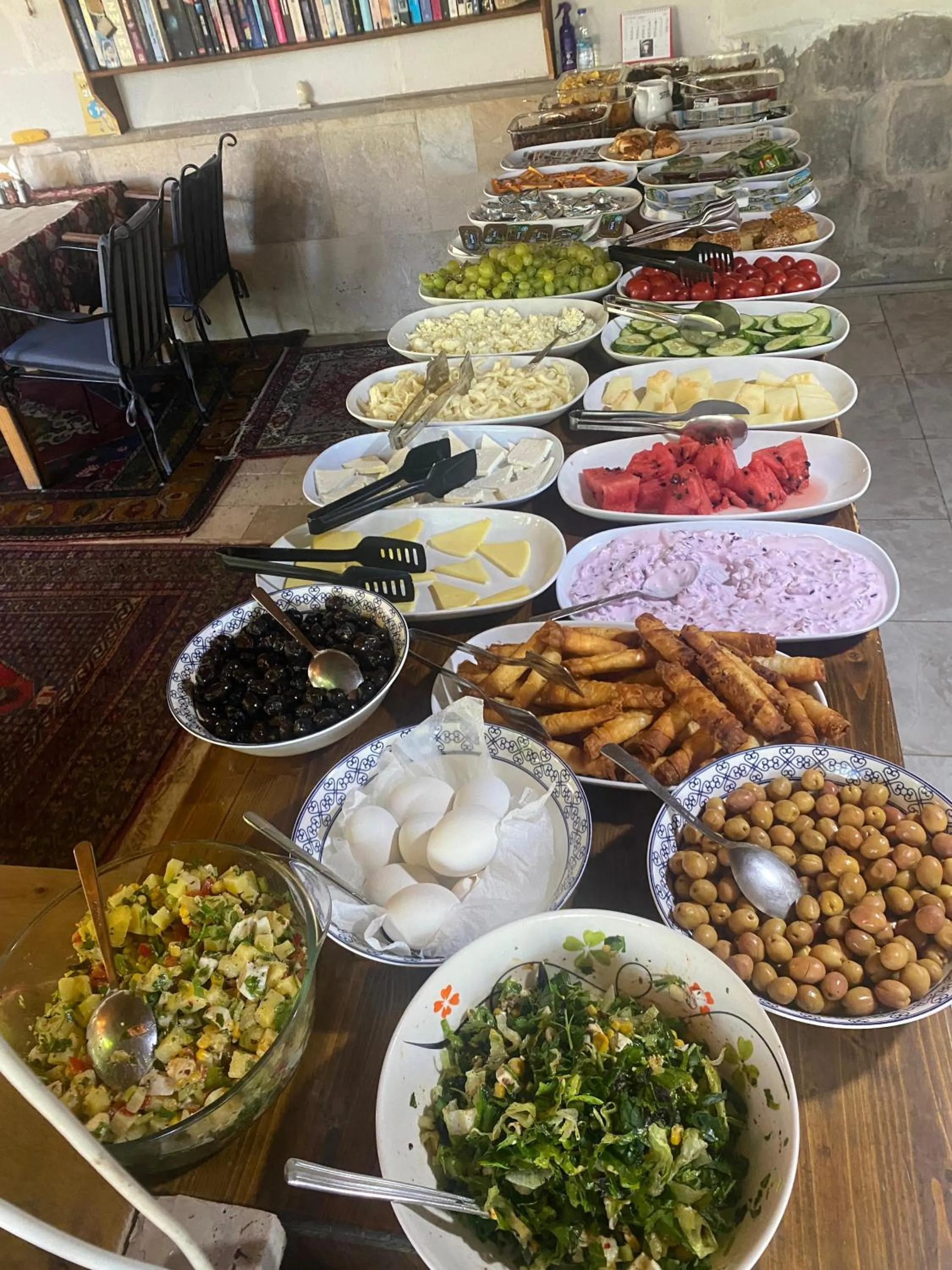 Food and drinks in Kemal's Guest House