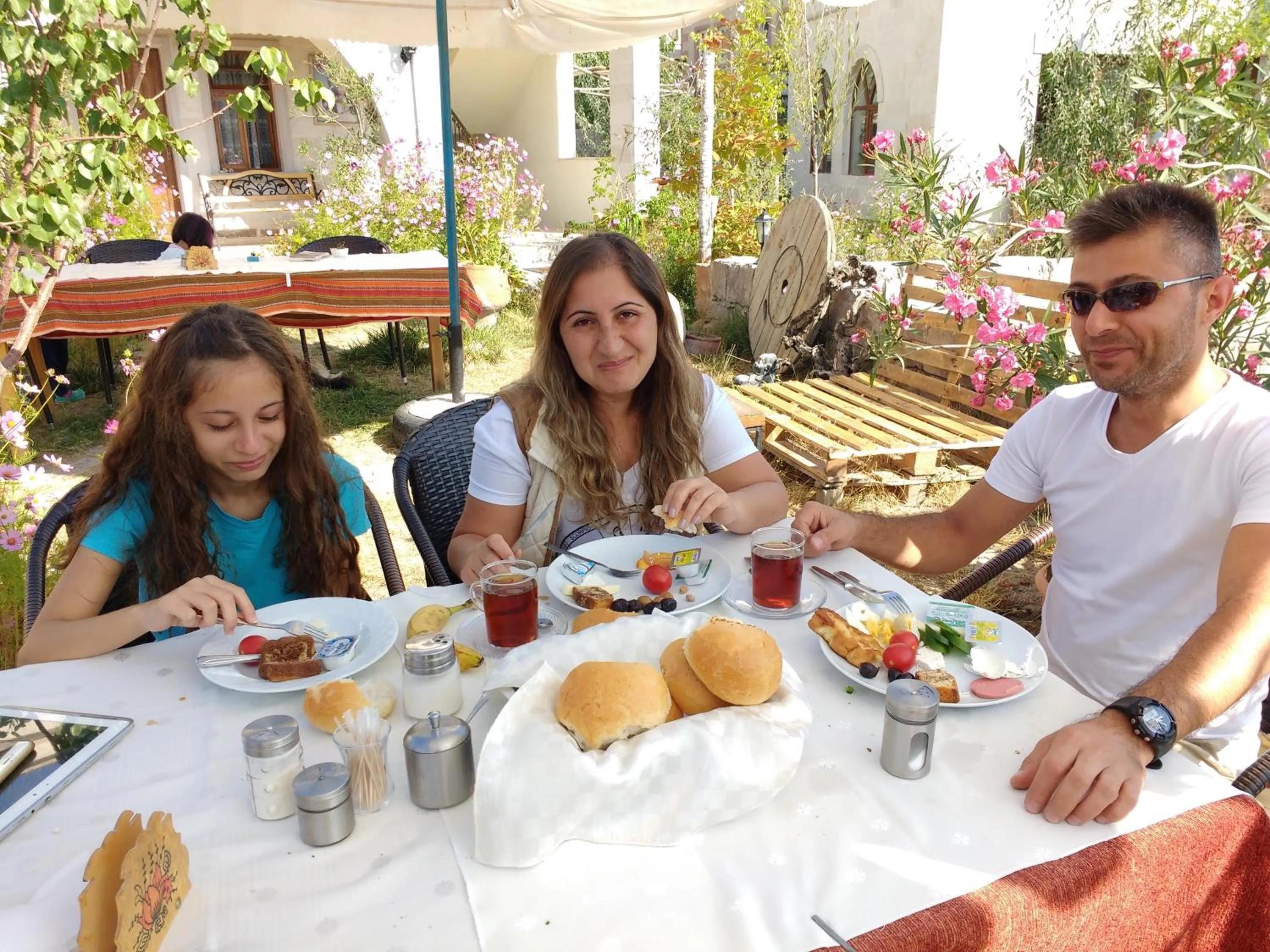 Breakfast in Kemal's Guest House