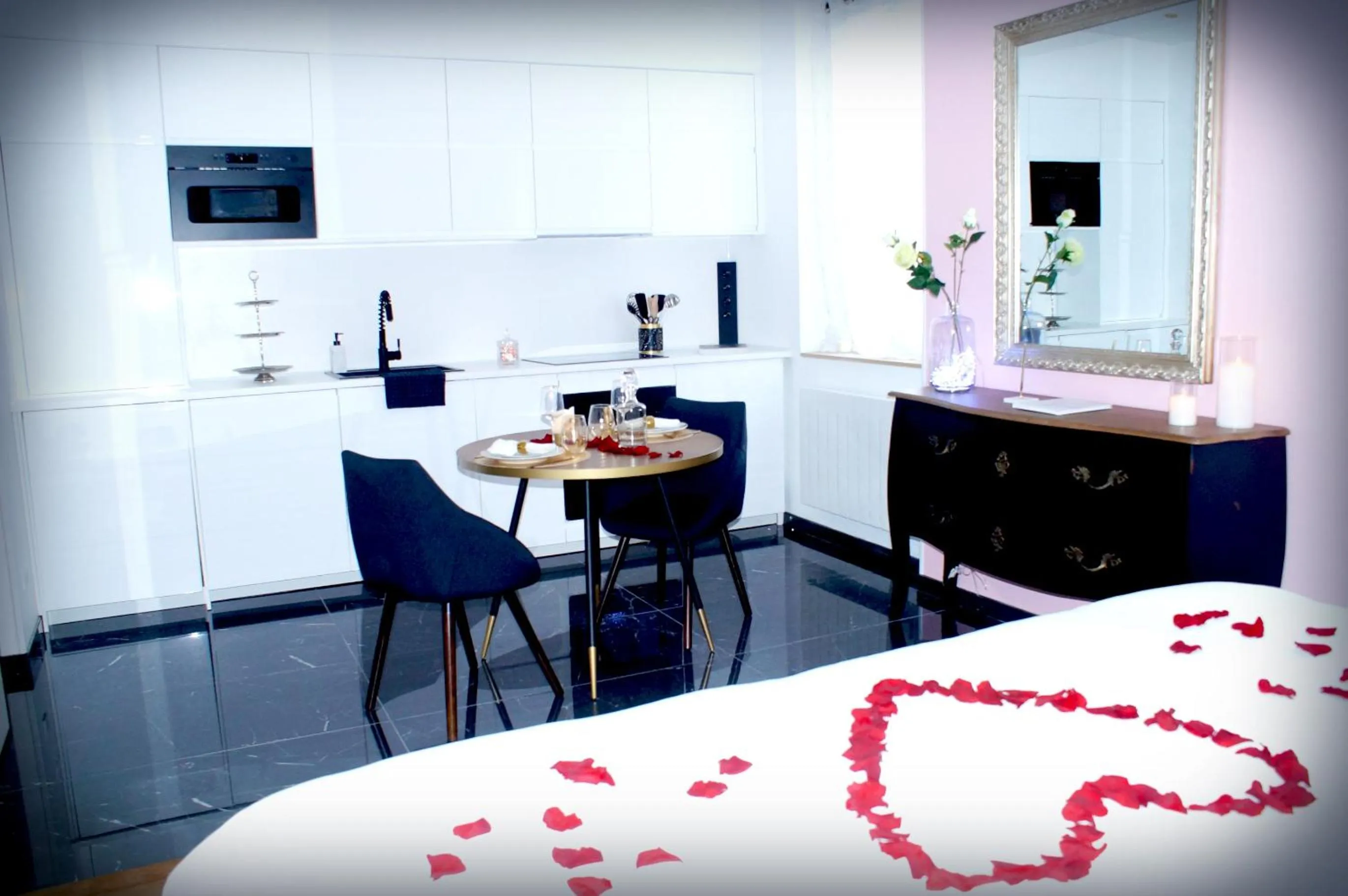 Le Vénus - Appartement SPA Privatif Balnéo Sauna