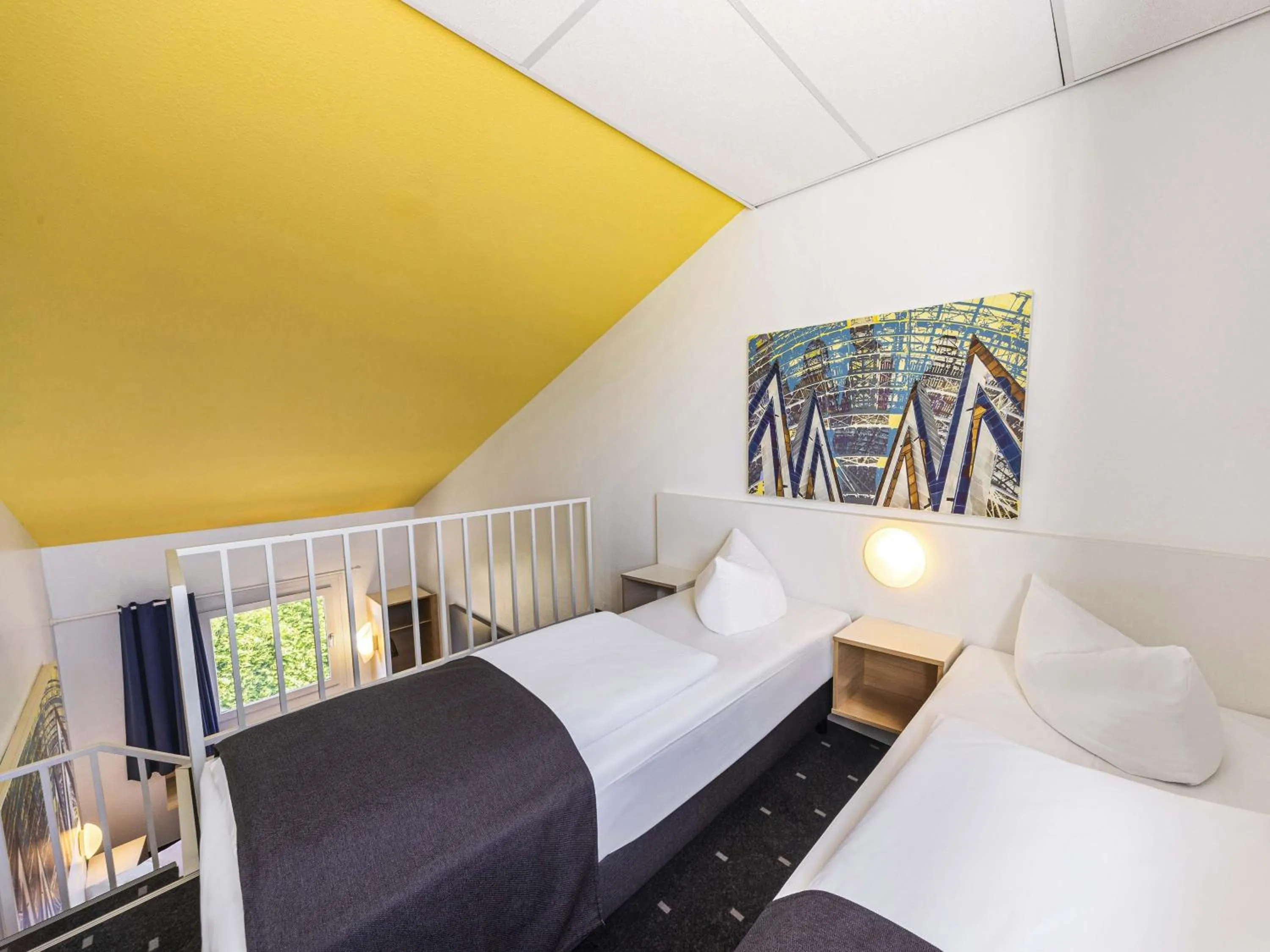 Photo of the whole room, Bed in B&B Hotel Leipzig-Nord