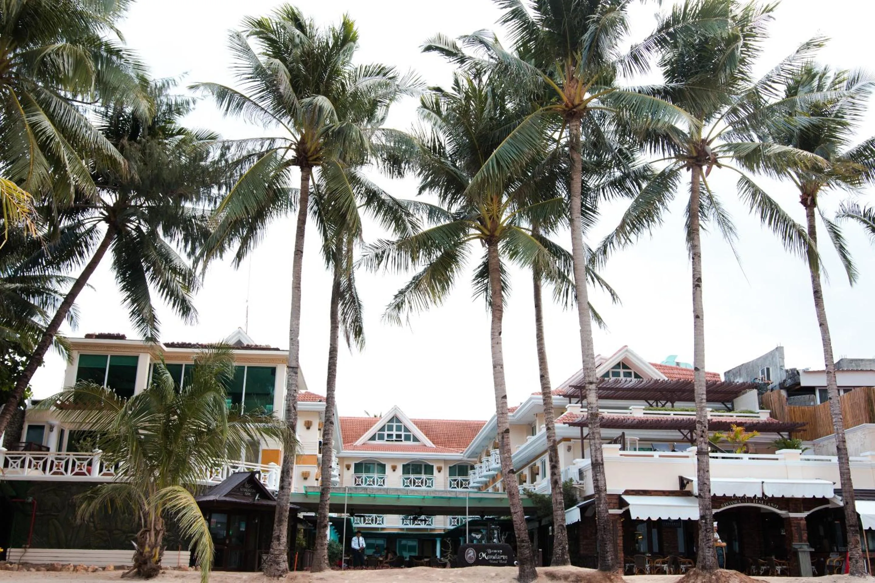 Facade/entrance in Boracay Mandarin Island Hotel