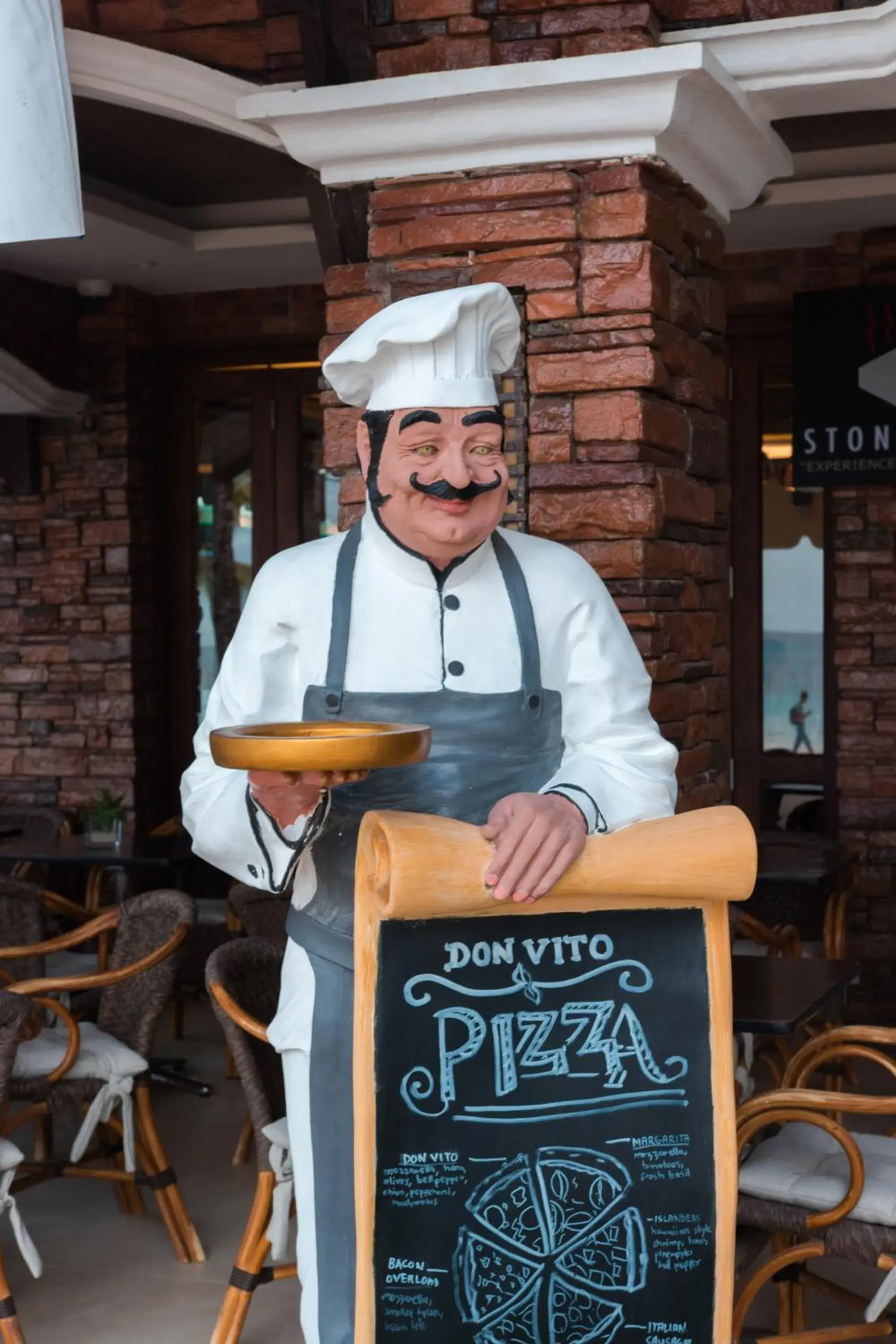 Restaurant/places to eat in Boracay Mandarin Island Hotel Restaurant/places to eat in Boracay Mandarin Island Hotel