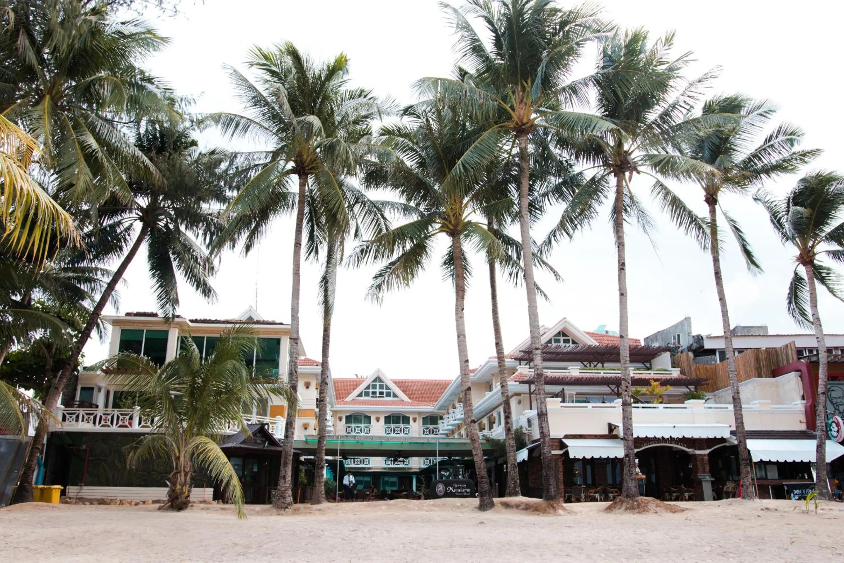 Facade/entrance in Boracay Mandarin Island Hotel