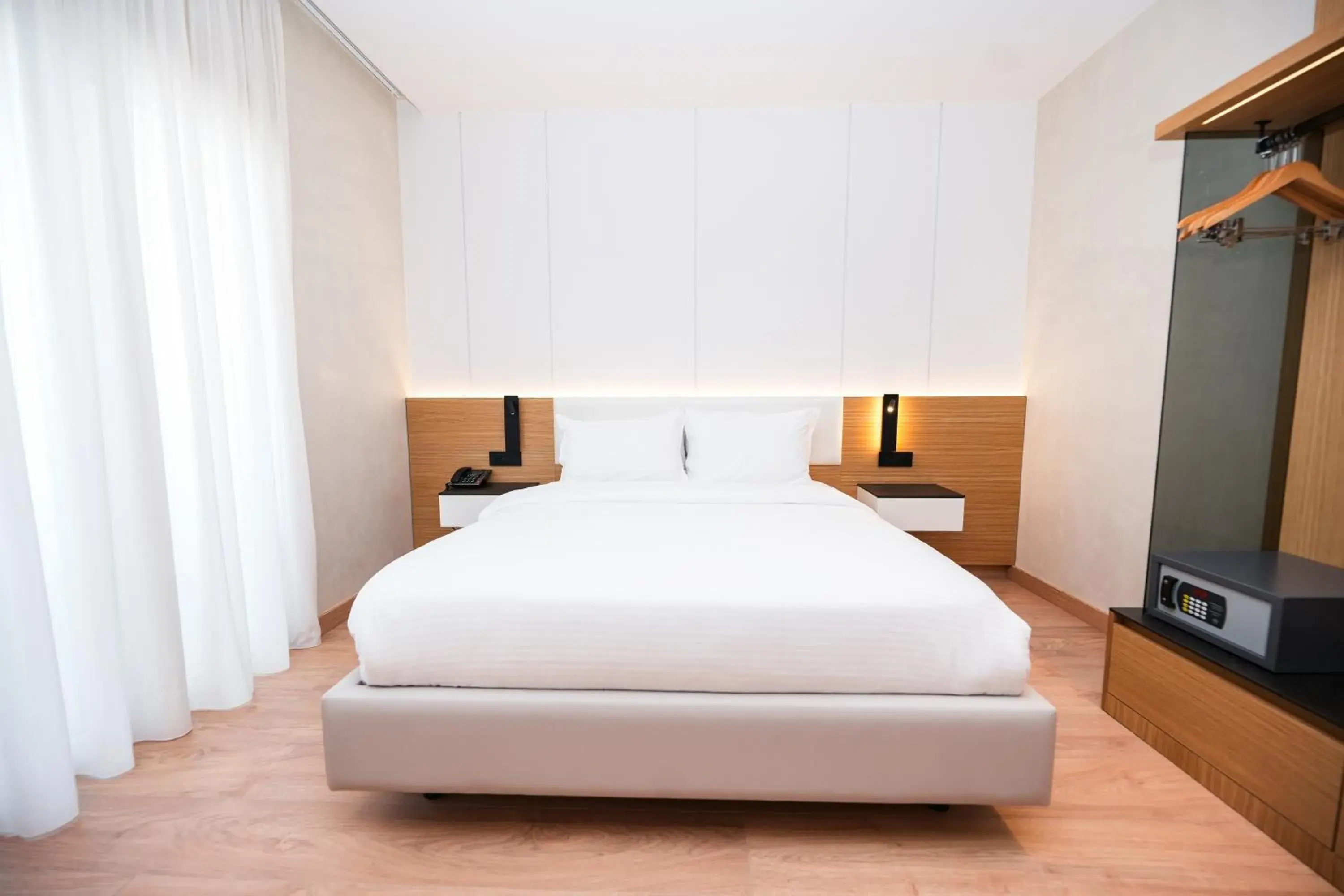 Standard Double Room with Balcony in Hotel Agimi Standard Double Room with Balcony in Hotel Agimi