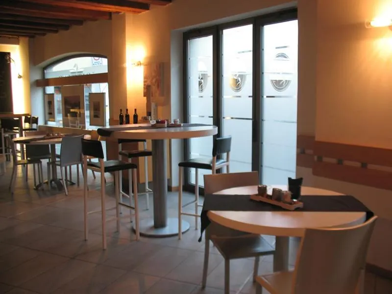 Lounge or bar in Hotel Vittoria