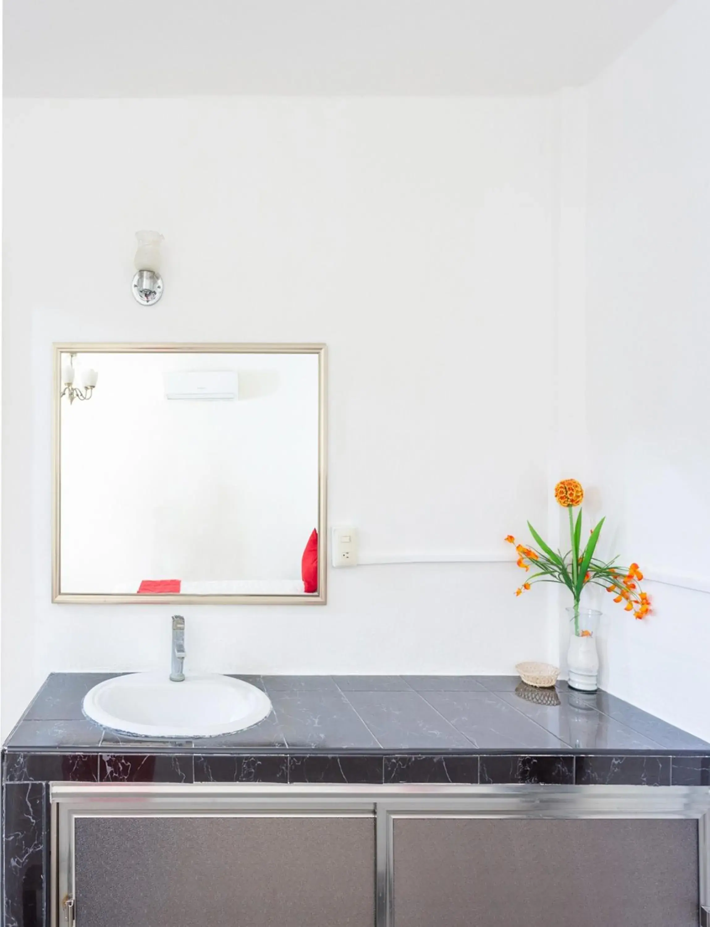 Bathroom in OYO Hotel Rio Chetumal Bathroom in OYO Hotel Rio Chetumal