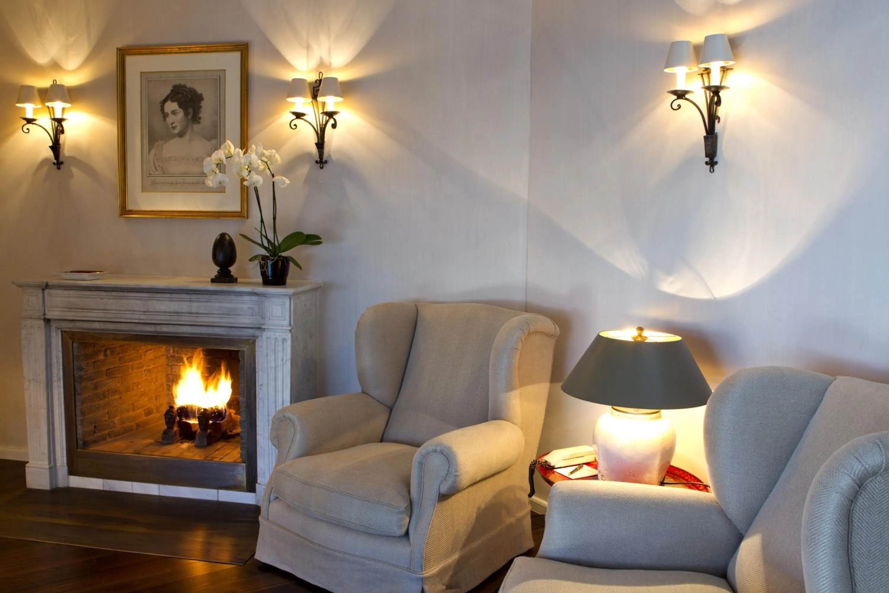 Seating area in Hotel München Palace