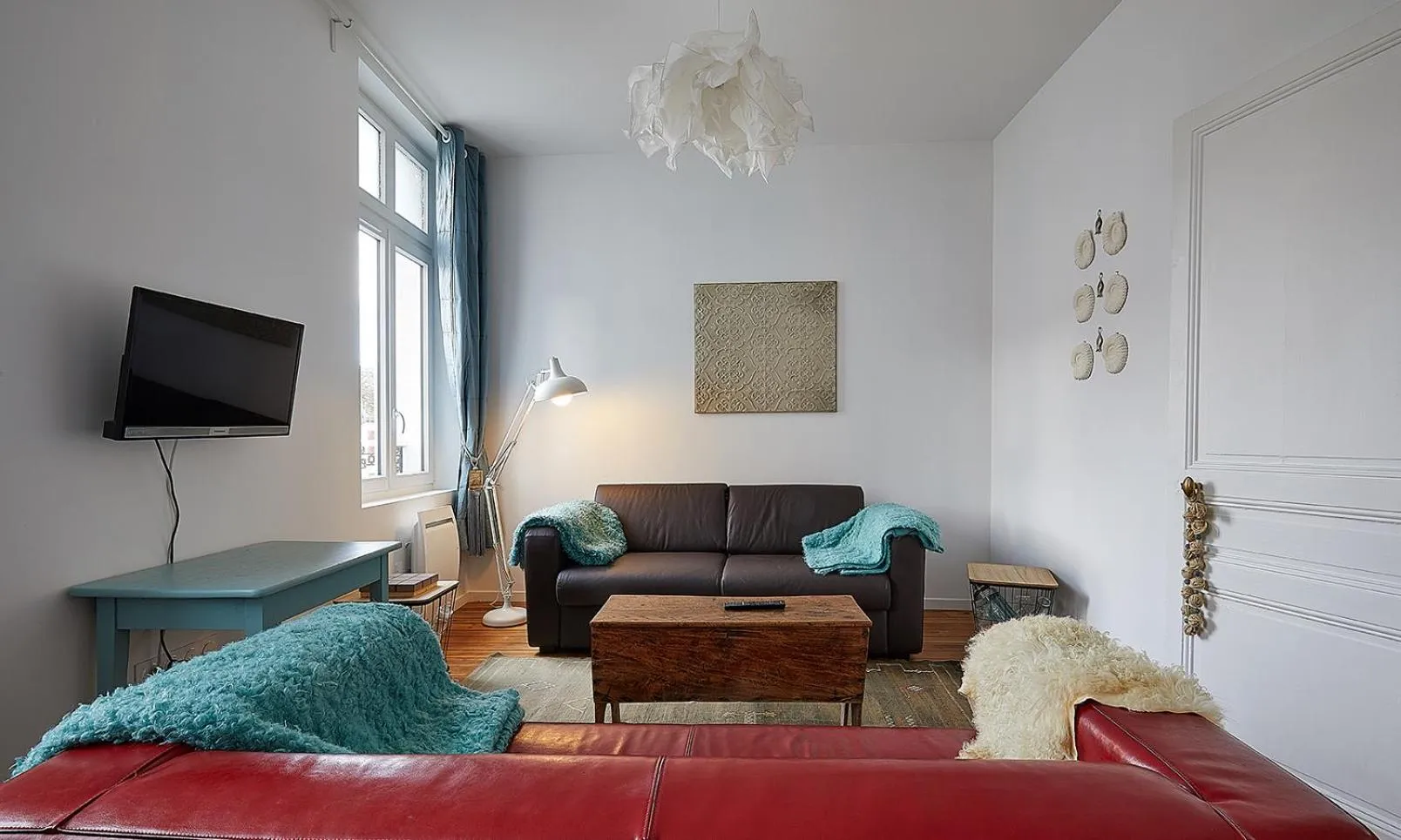 TV and multimedia in Appart'Hôtel de Paris