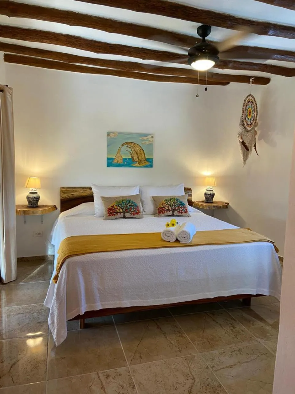 Bed in Casa Hridaya Hotel Boutique