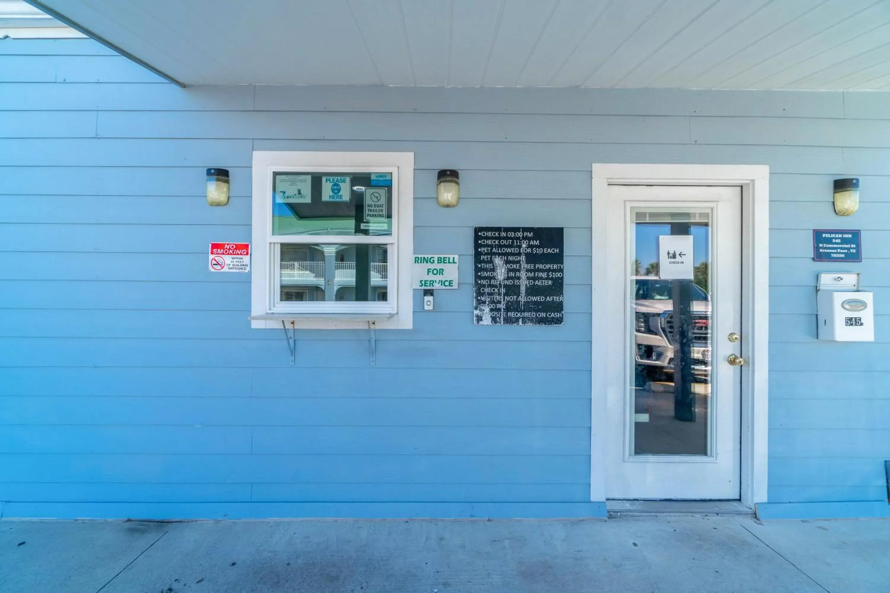 Facade/entrance in Pelican Inn by Belvilla Aransas Pass, TX Facade/entrance in Pelican Inn by Belvilla Aransas Pass, TX