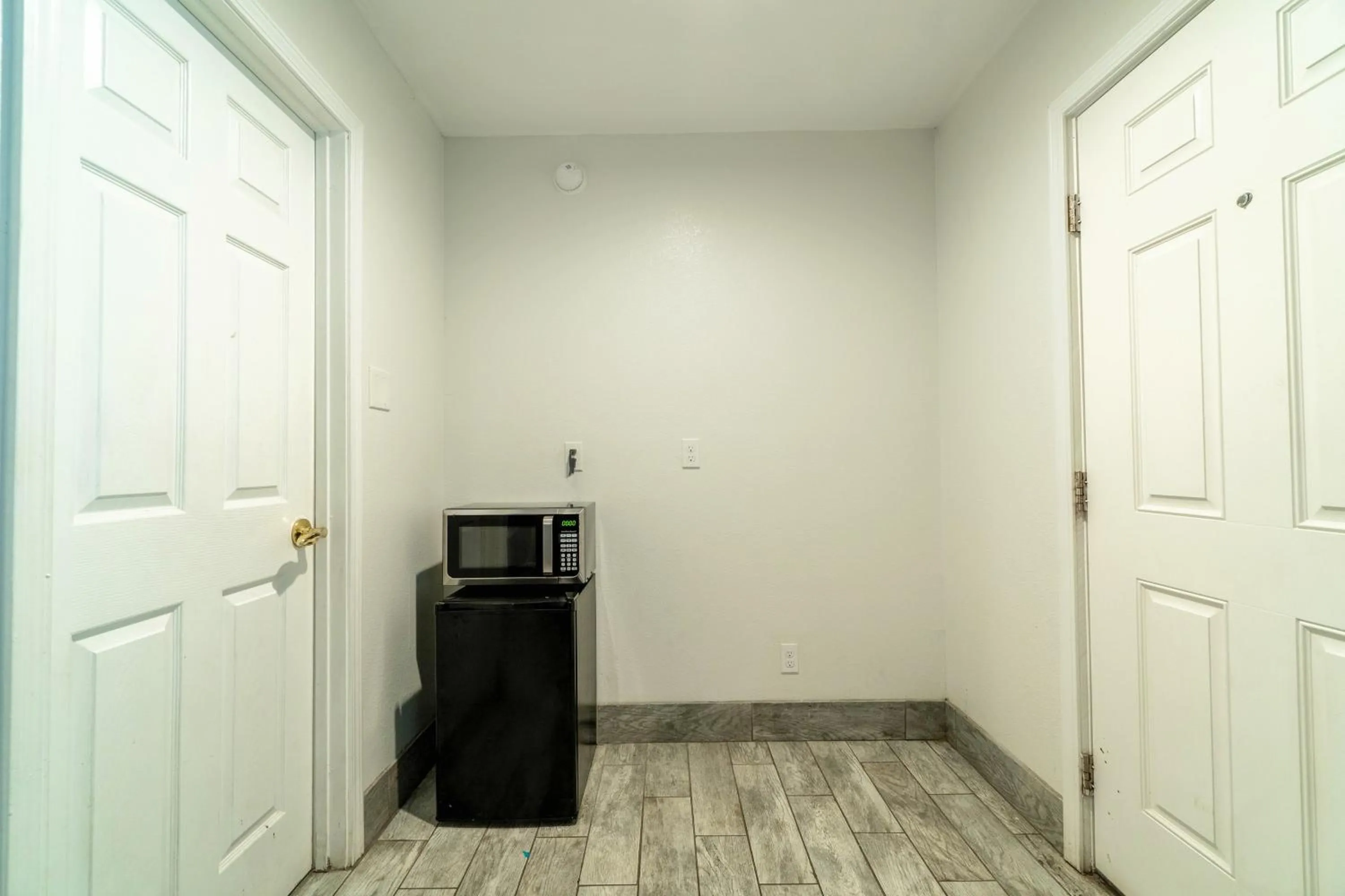 Bedroom in Pelican Inn by Belvilla Aransas Pass, TX