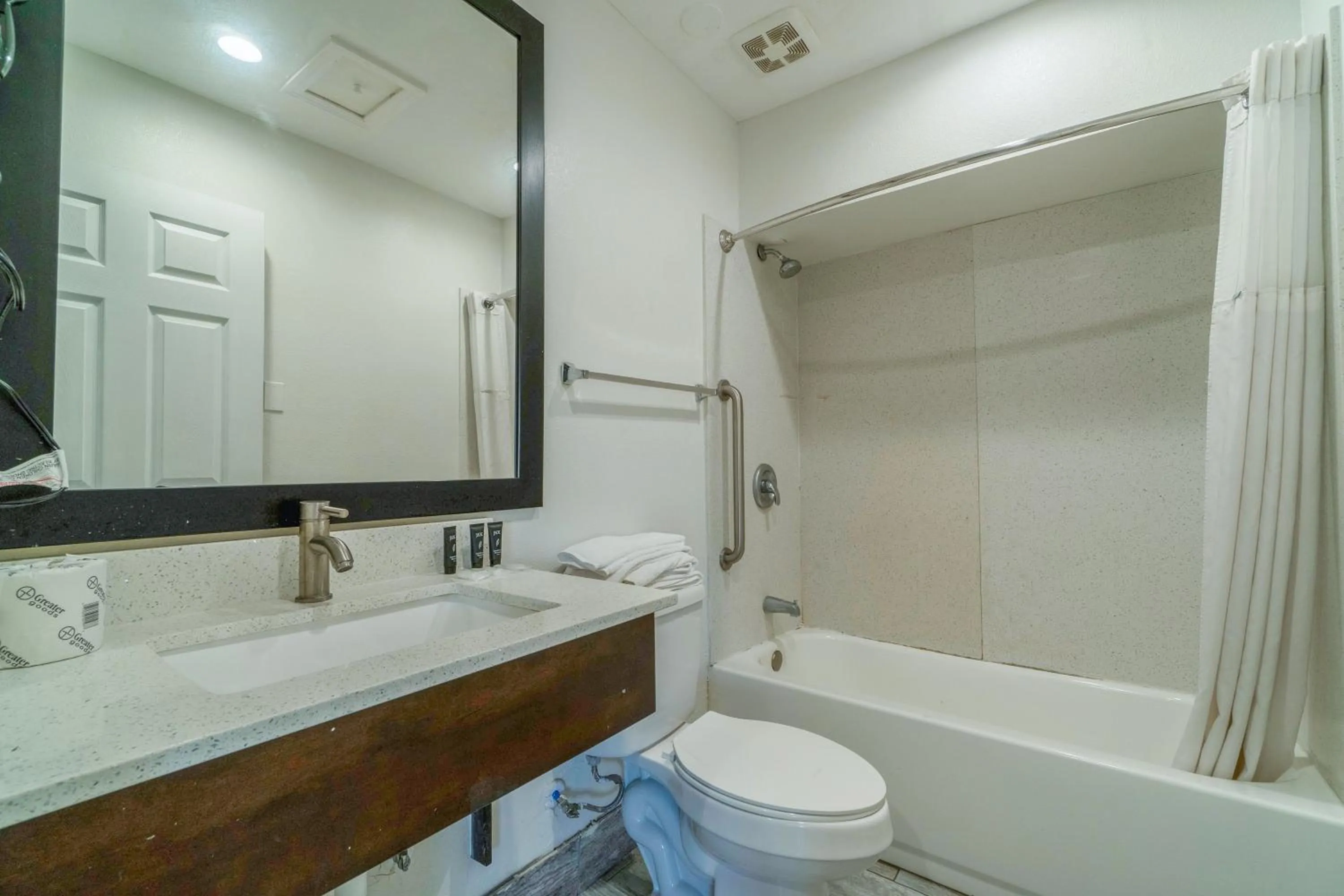 Bathroom in Pelican Inn by Belvilla Aransas Pass, TX