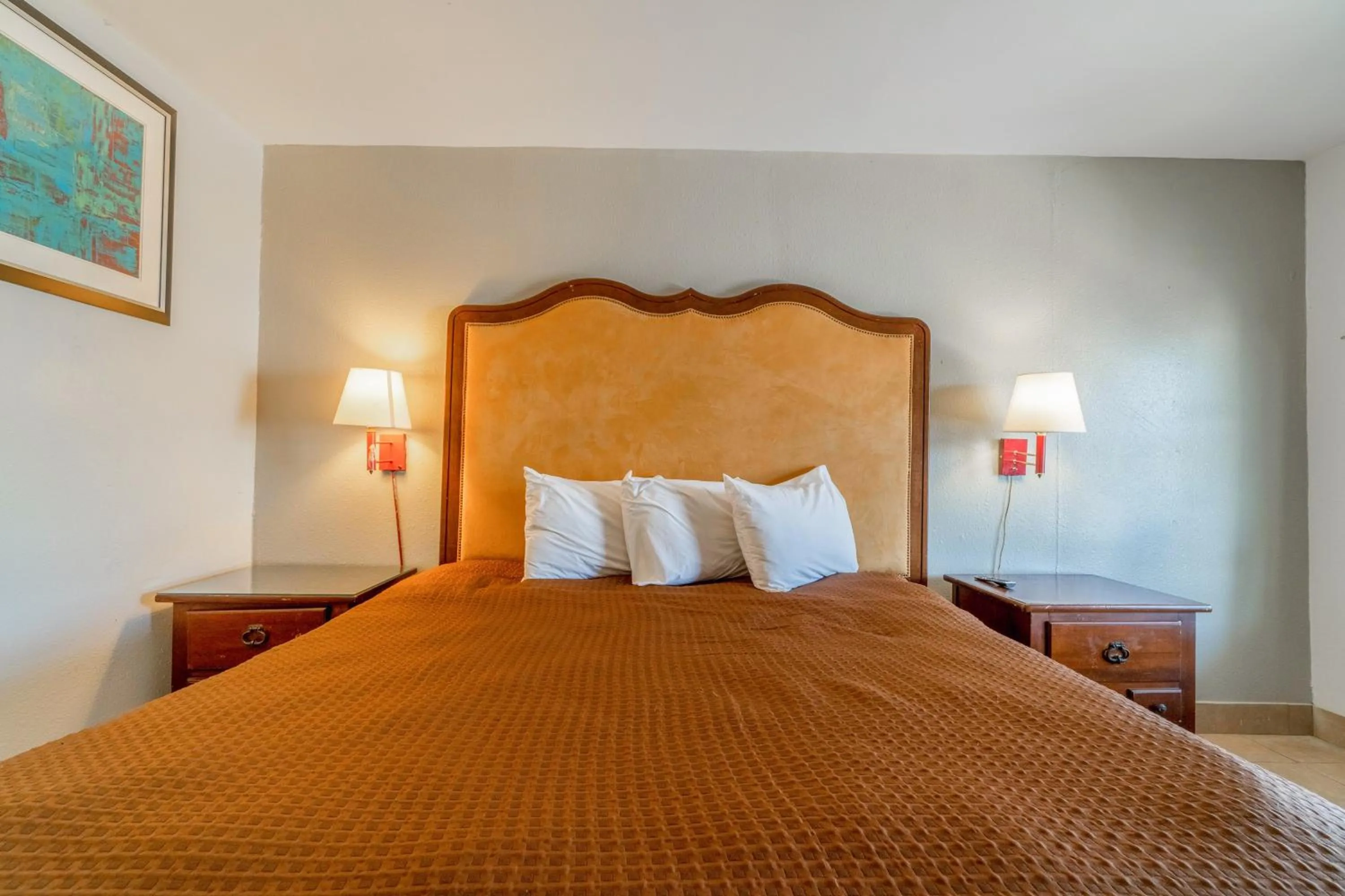 Bedroom, Bed in Pelican Inn by Belvilla Aransas Pass, TX