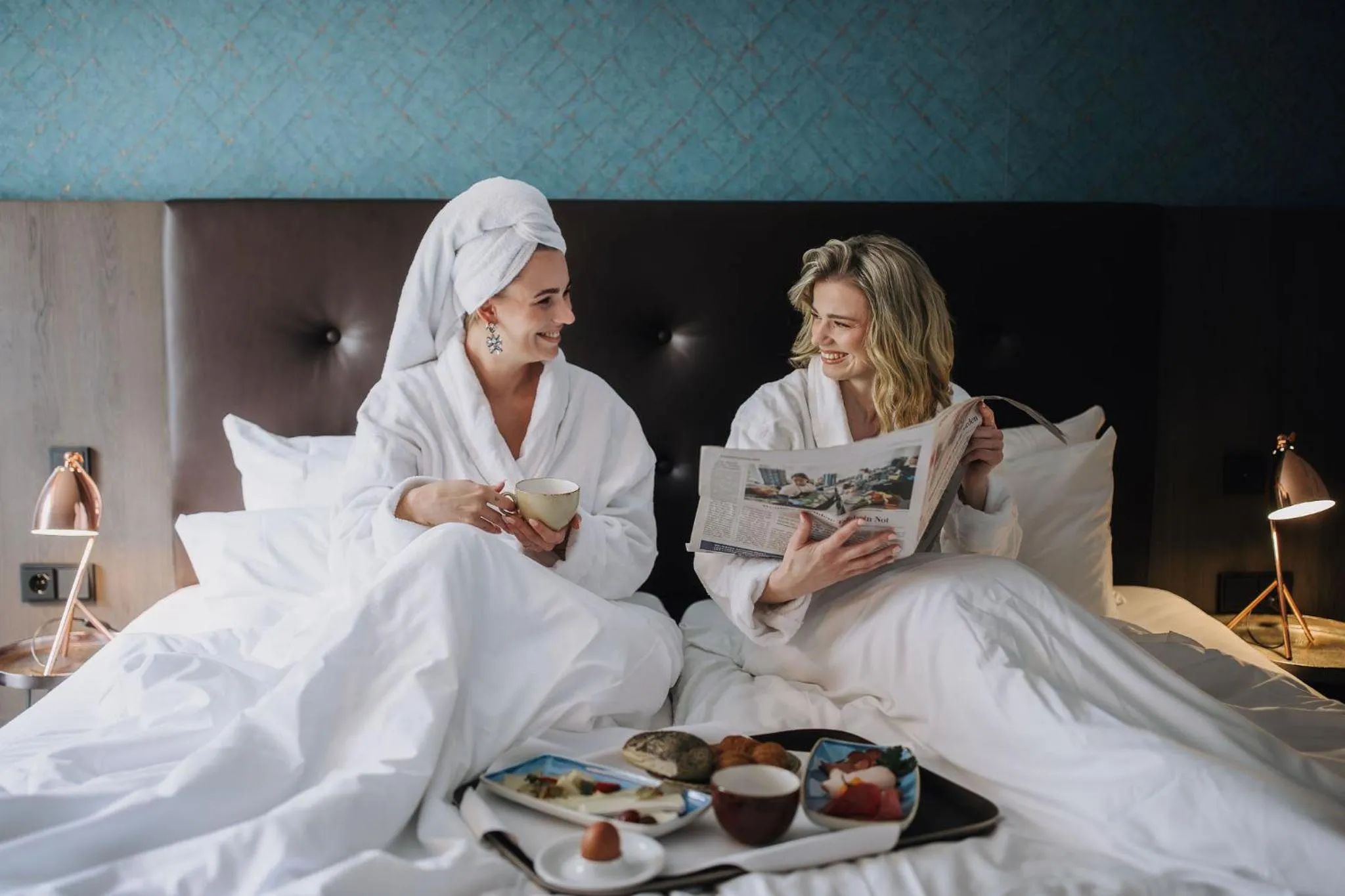 Bedroom, Bed in Holiday Inn Lübeck by IHG