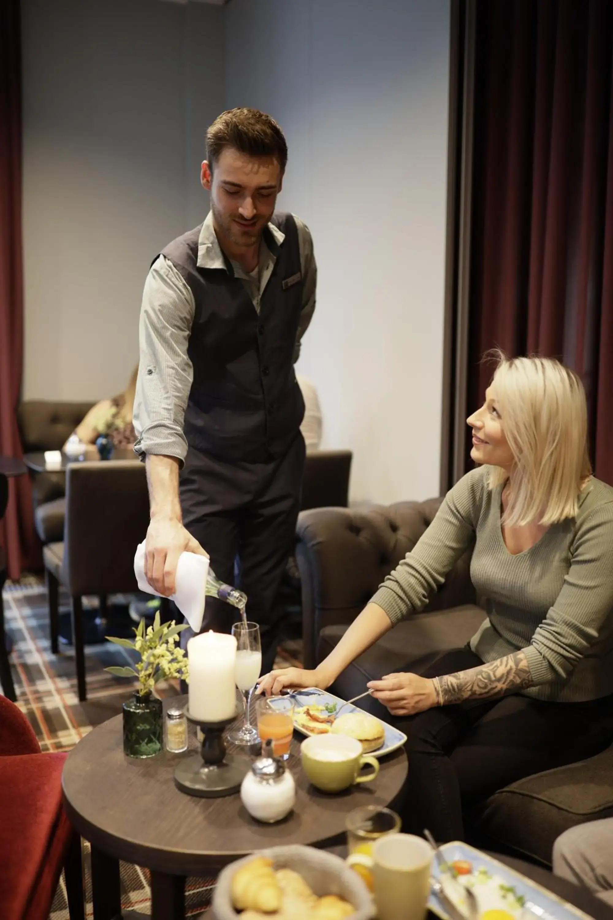 Restaurant/places to eat in Holiday Inn Lübeck by IHG Restaurant/places to eat in Holiday Inn Lübeck by IHG