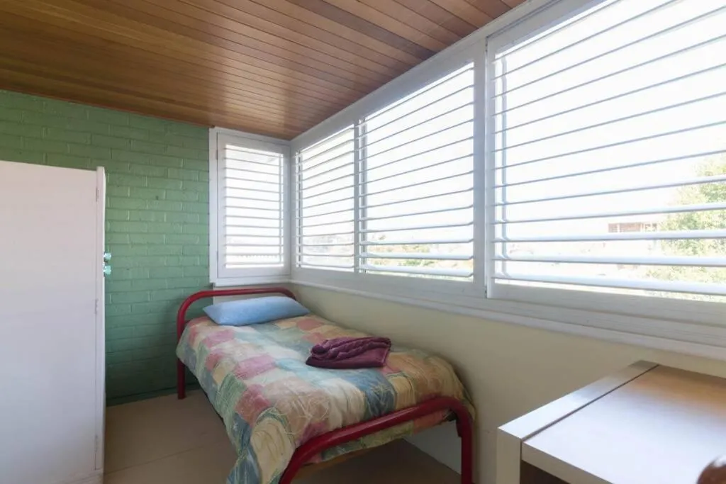 B9 Crawley Apartment 1 BRM & Sleepout near UWA