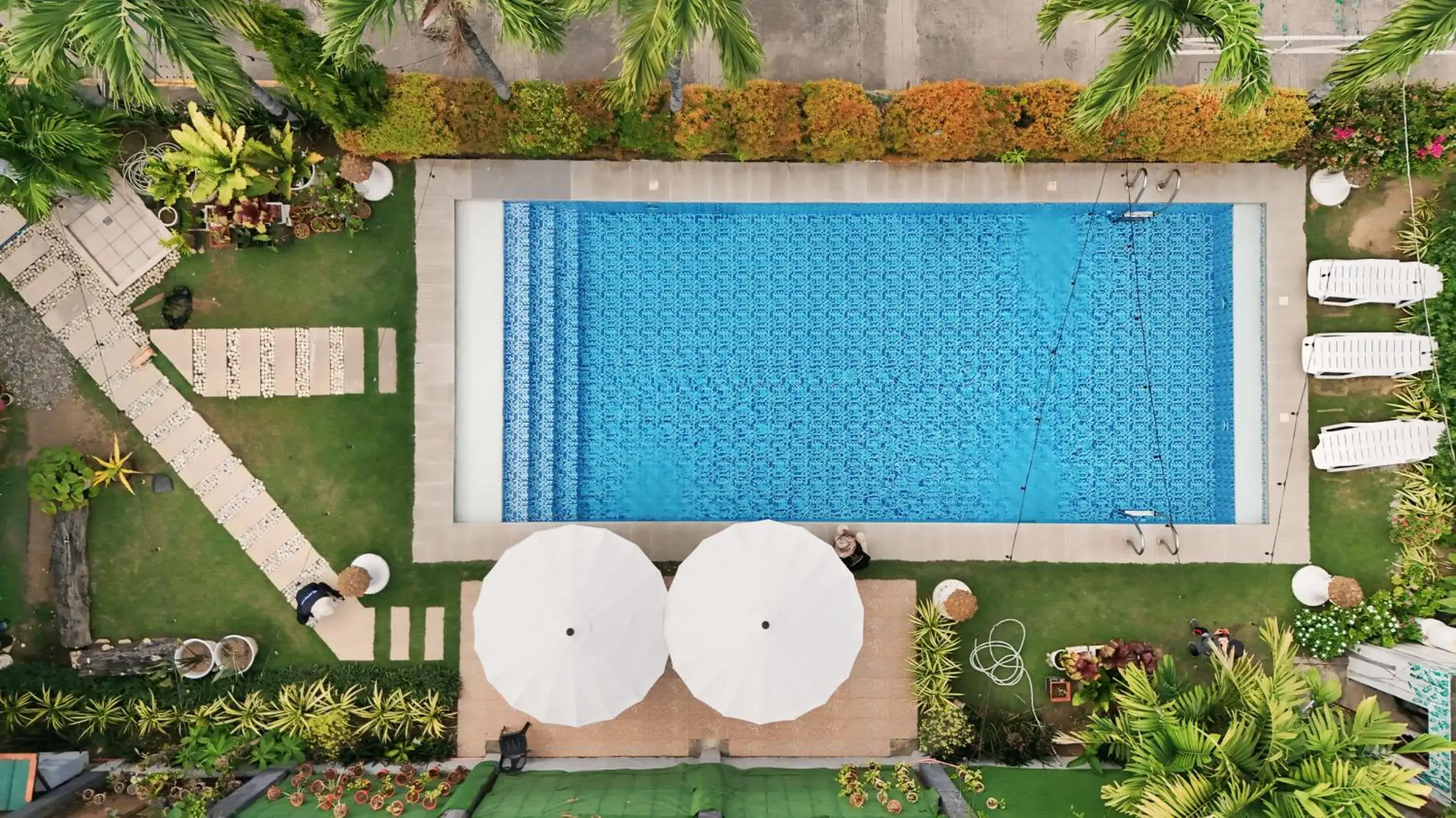 Property building in S and M Hotel Inc. Property building in S and M Hotel Inc.