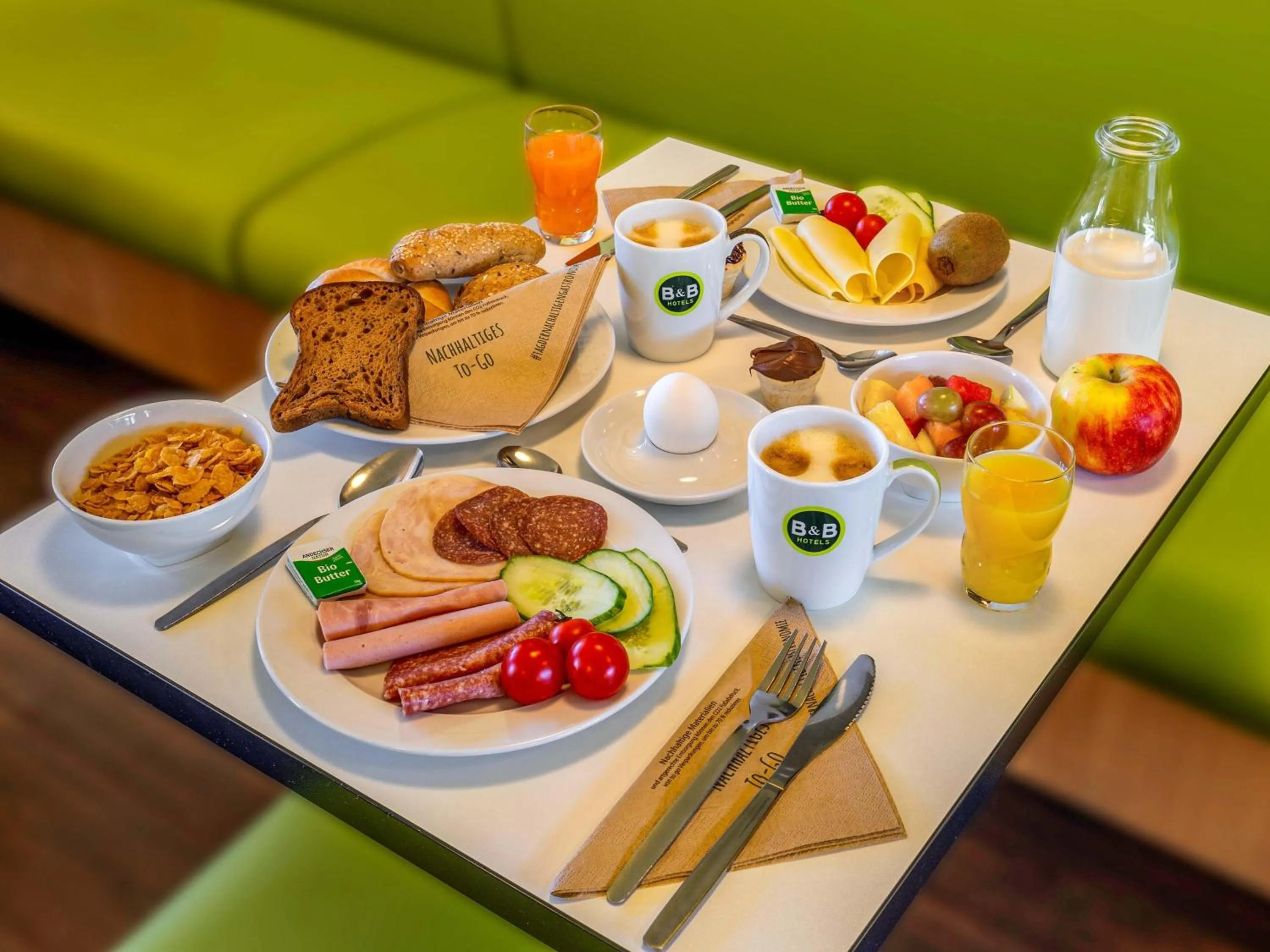 Restaurant/places to eat in B&B Hotel Braunschweig-Nord