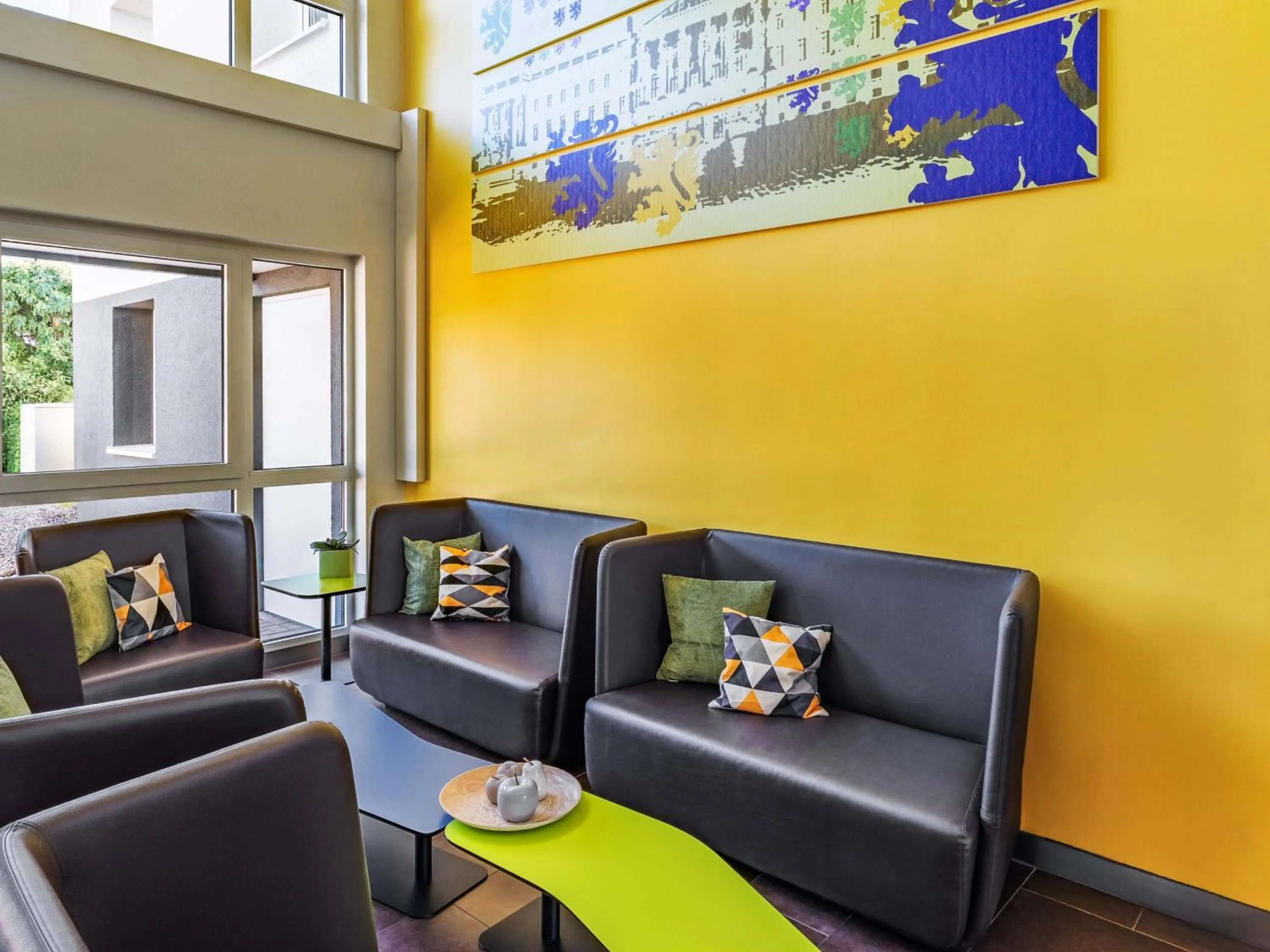 Lobby or reception in B&B Hotel Braunschweig-Nord