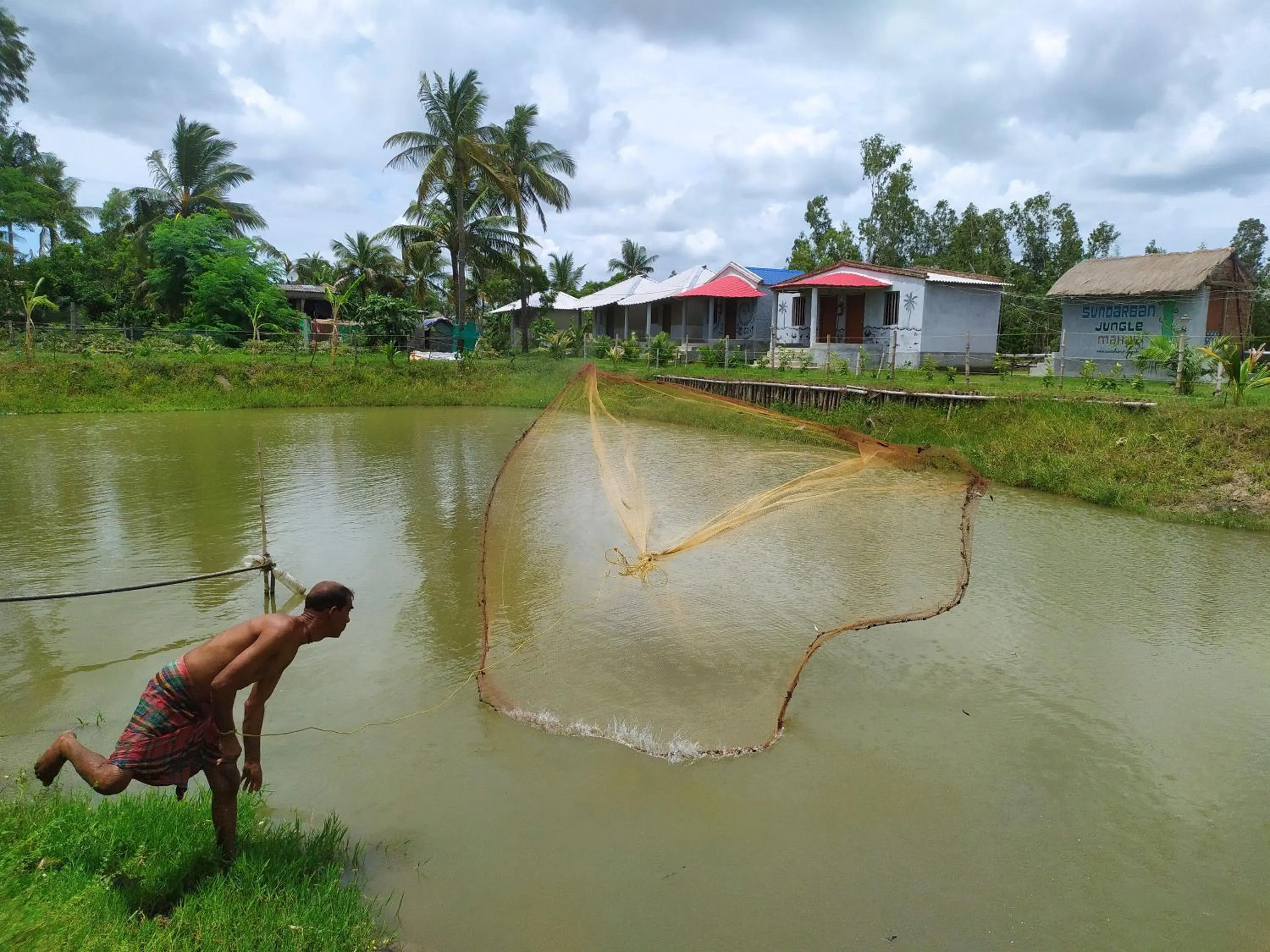 sundarban jungle mahal resort