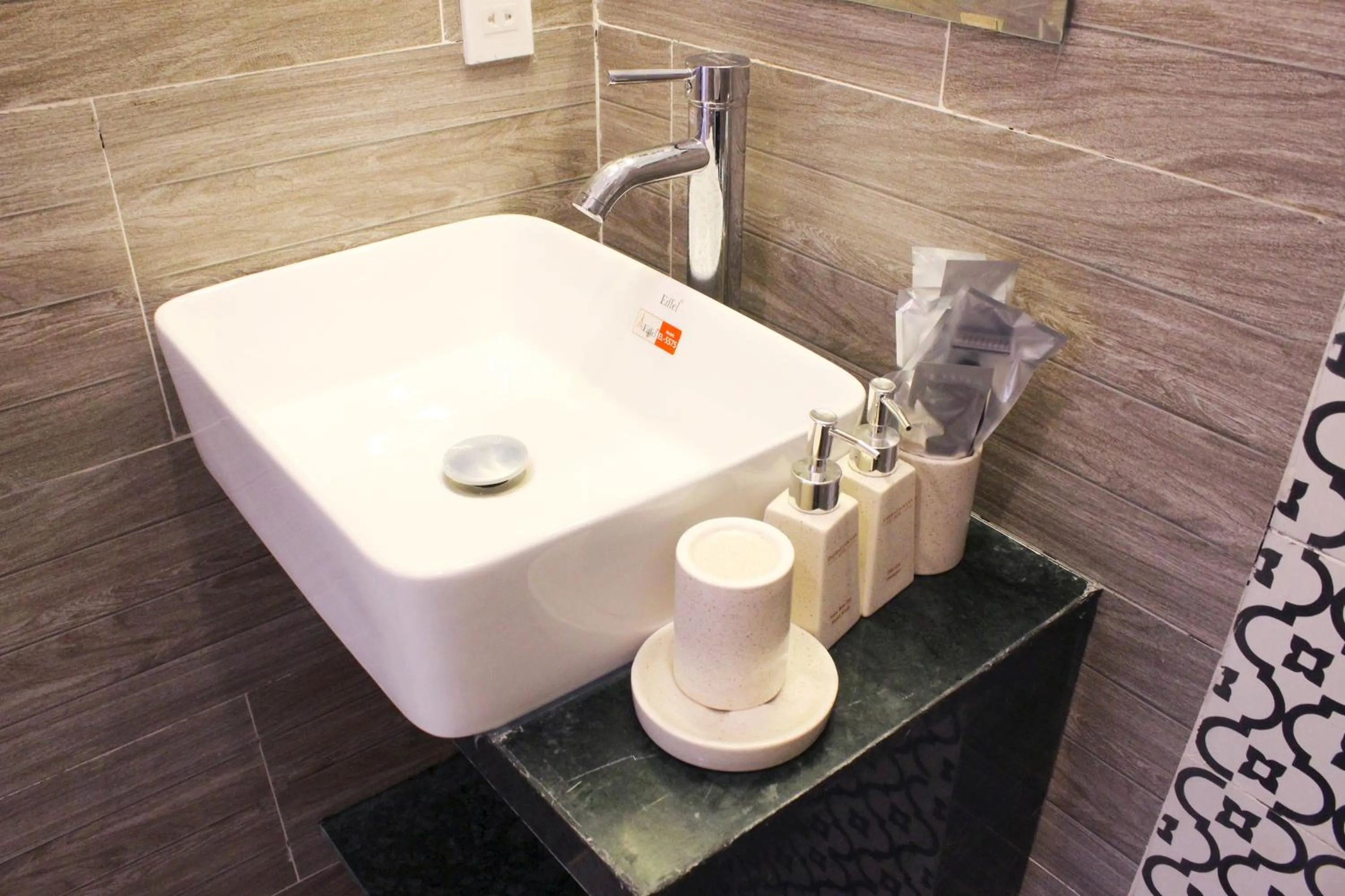 Bathroom in EMERALD OCEAN HOTEL