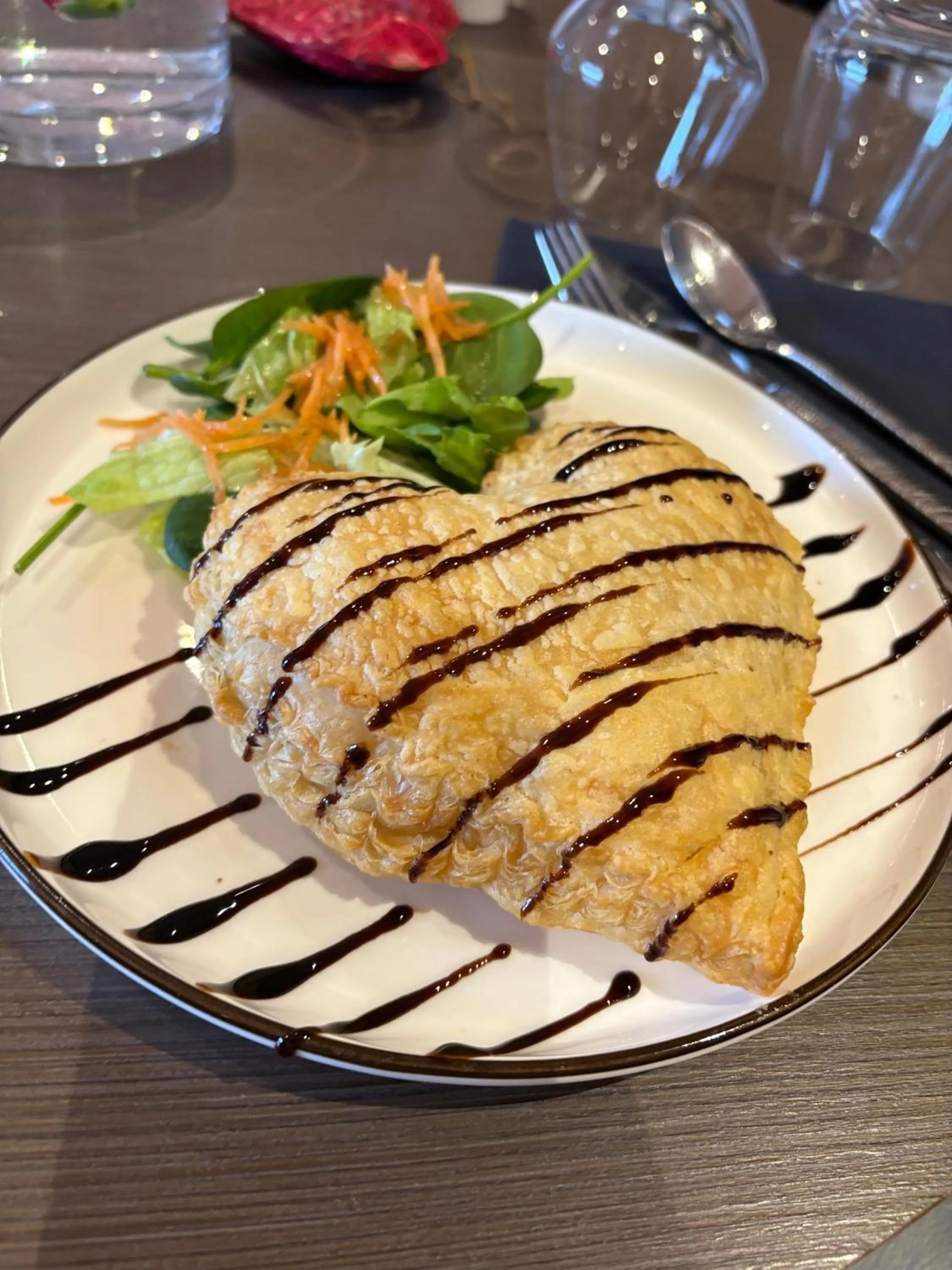 Restaurant/places to eat in Logis Hôtel La Ferme de Flaran