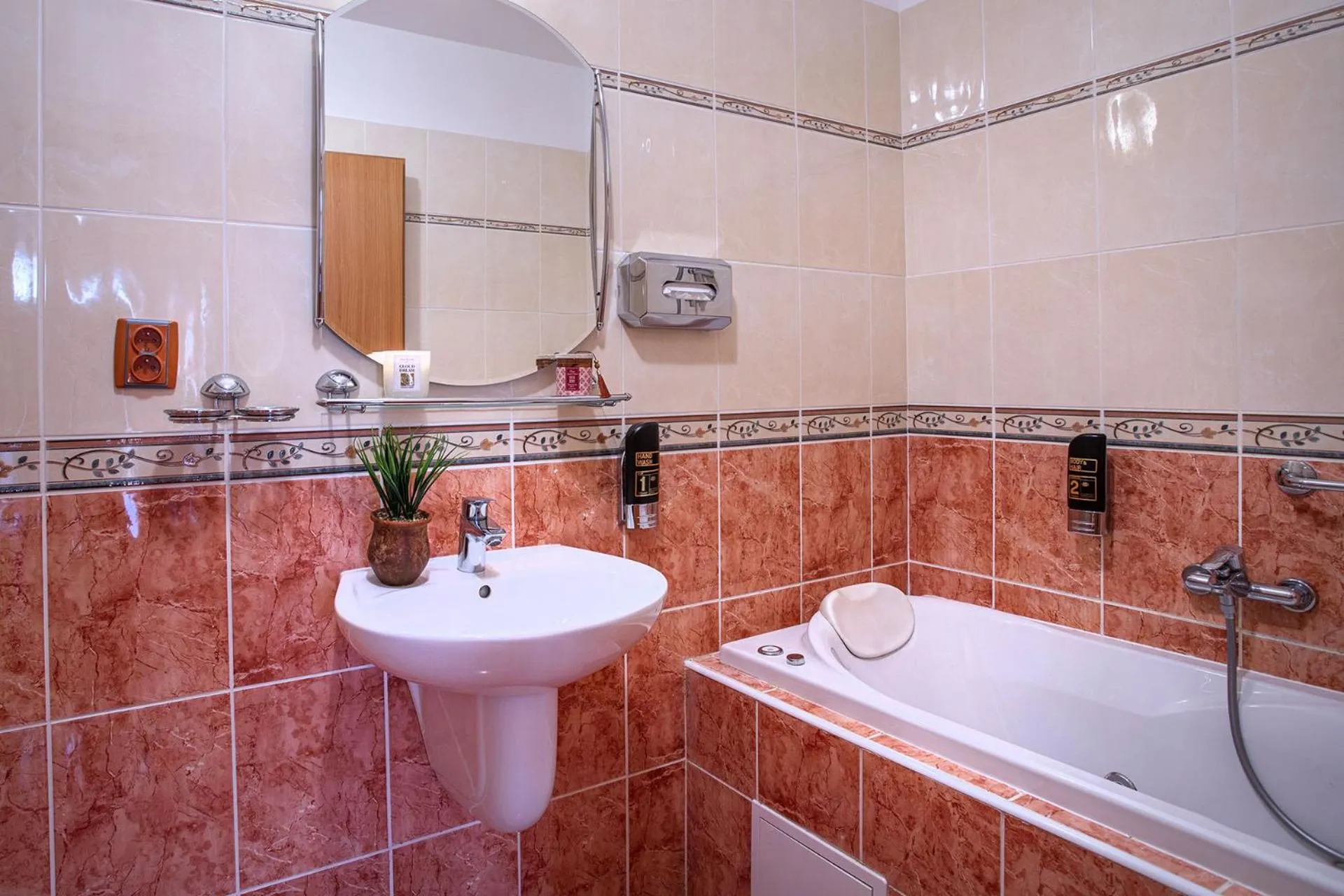 Bathroom in Hotel Kamélia