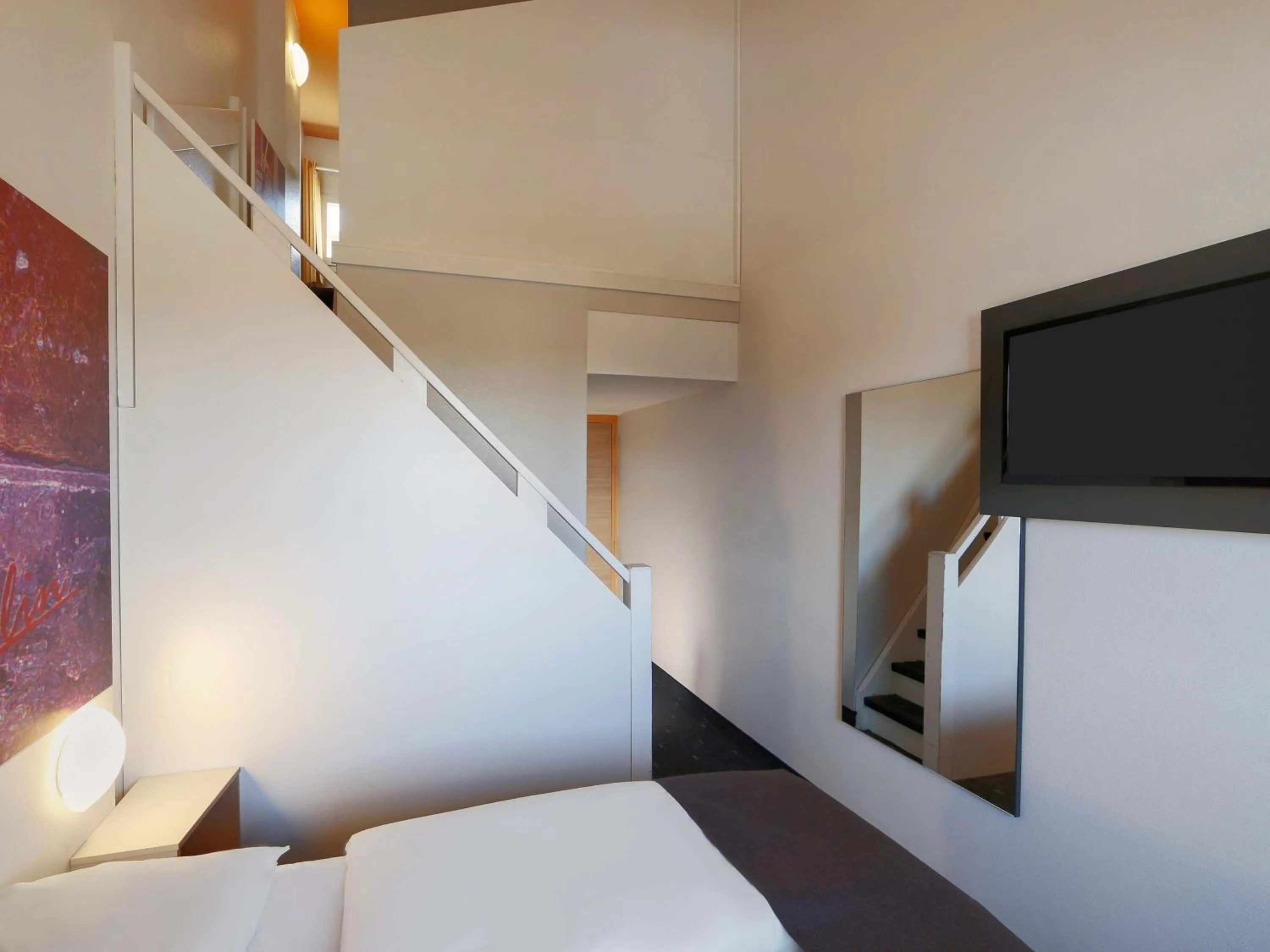 Photo of the whole room, Bed in B&B Hotel Berlin Genshagen-Süd