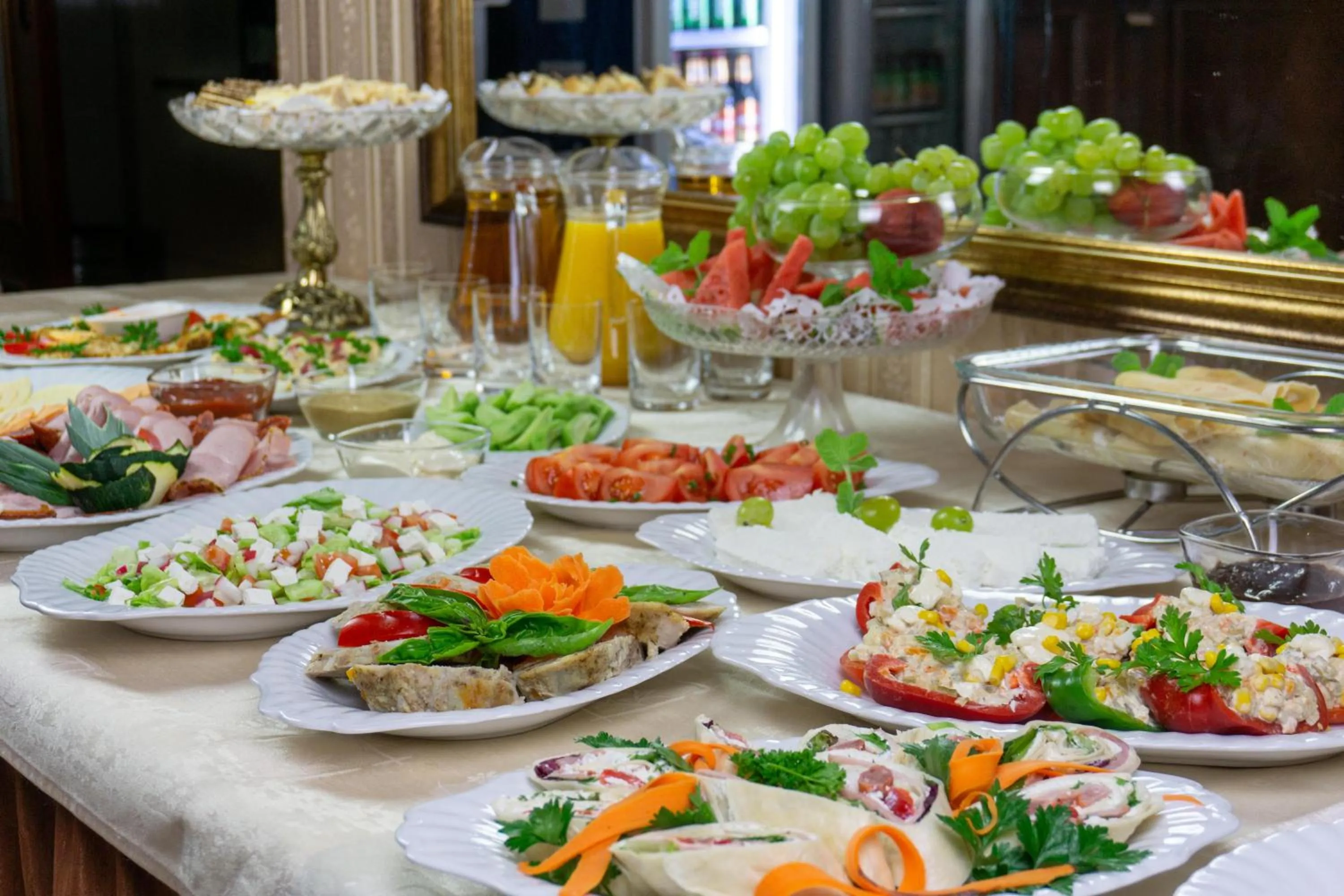 Restaurant/places to eat in Hotel Hesperus