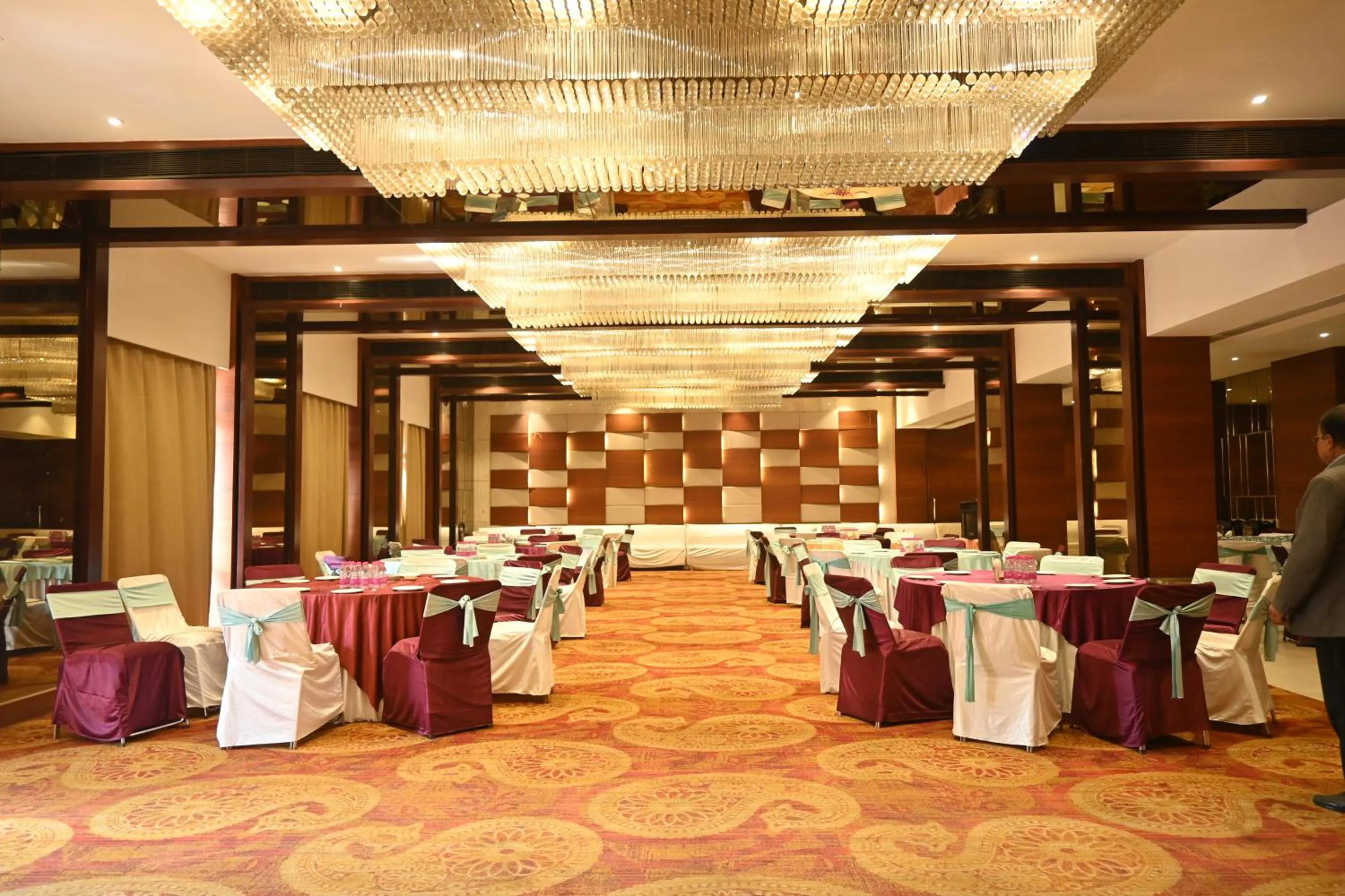 Banquet/Function facilities in Regency Square Hotel
