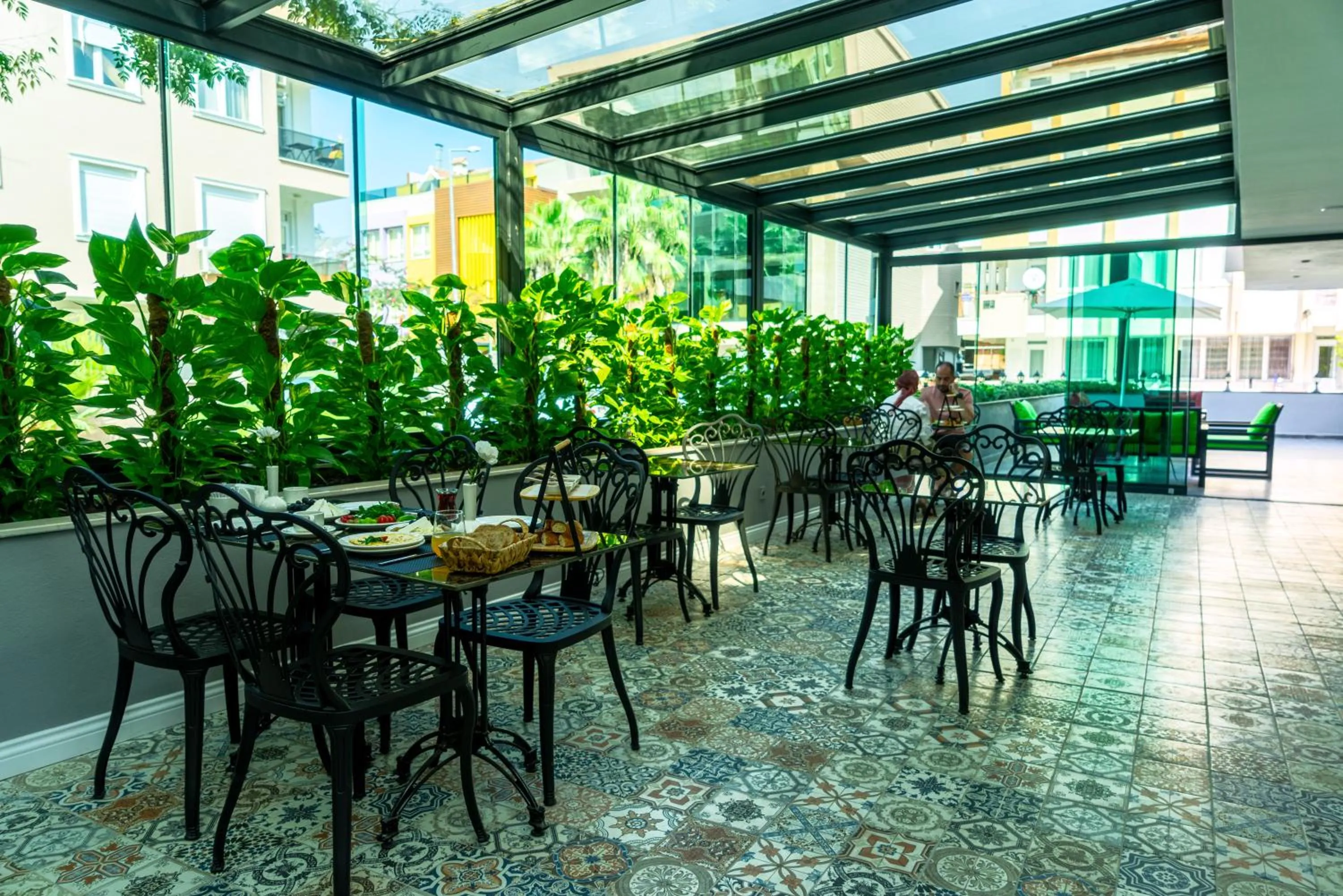 Food and drinks in The Mori Club Hotel