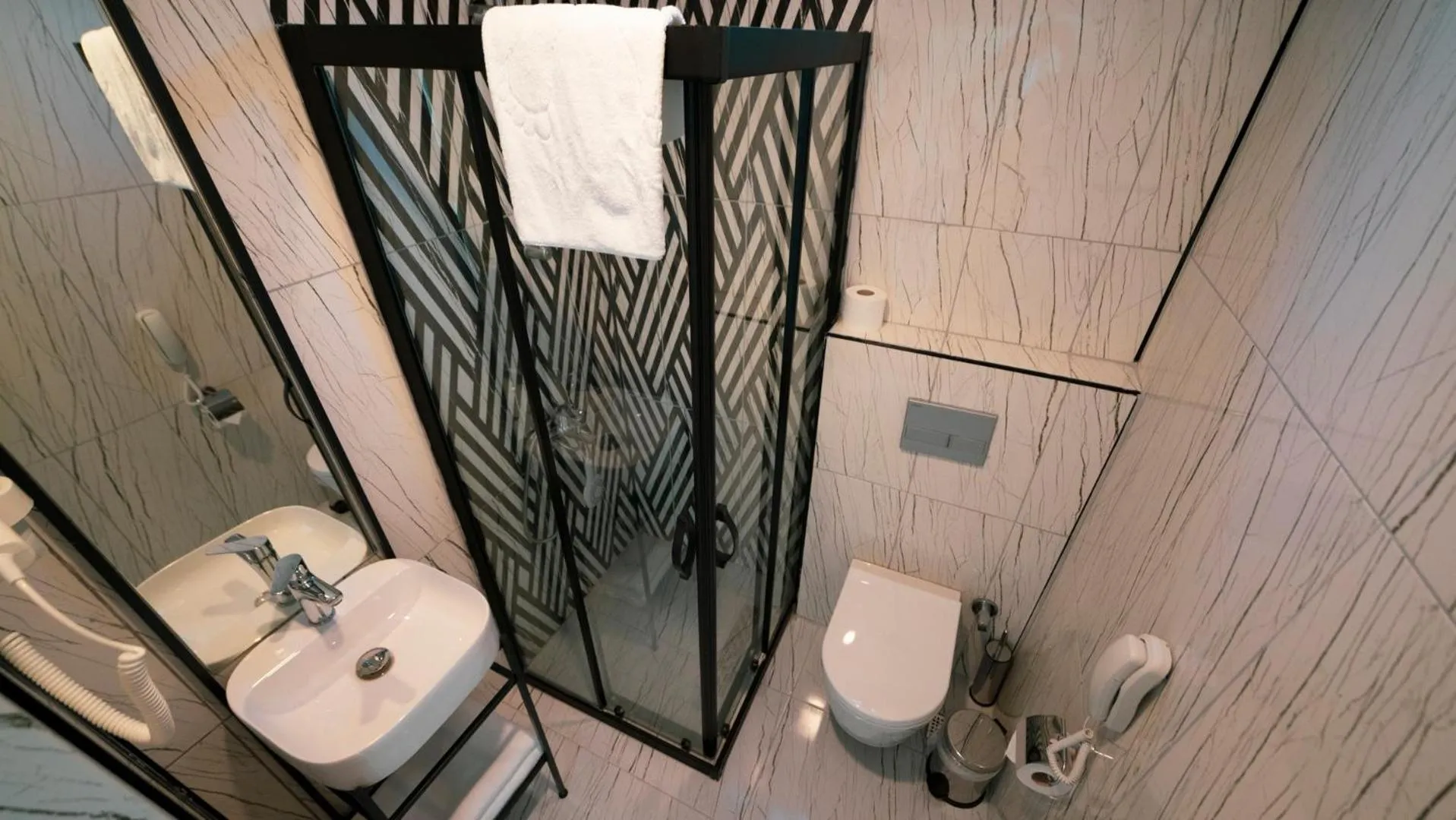 Bathroom in The Mori Club Hotel