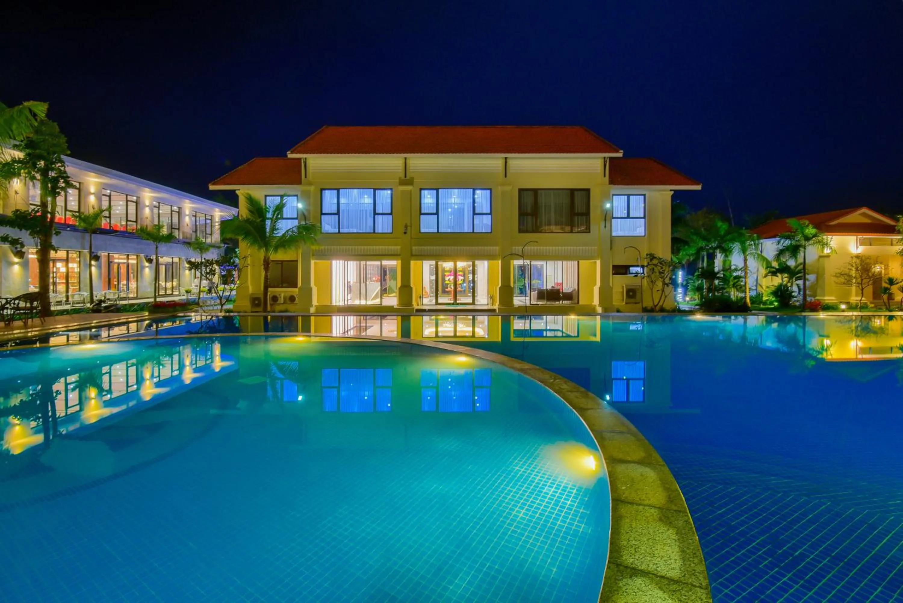 Property building in MANLI Resort Quảng Bình