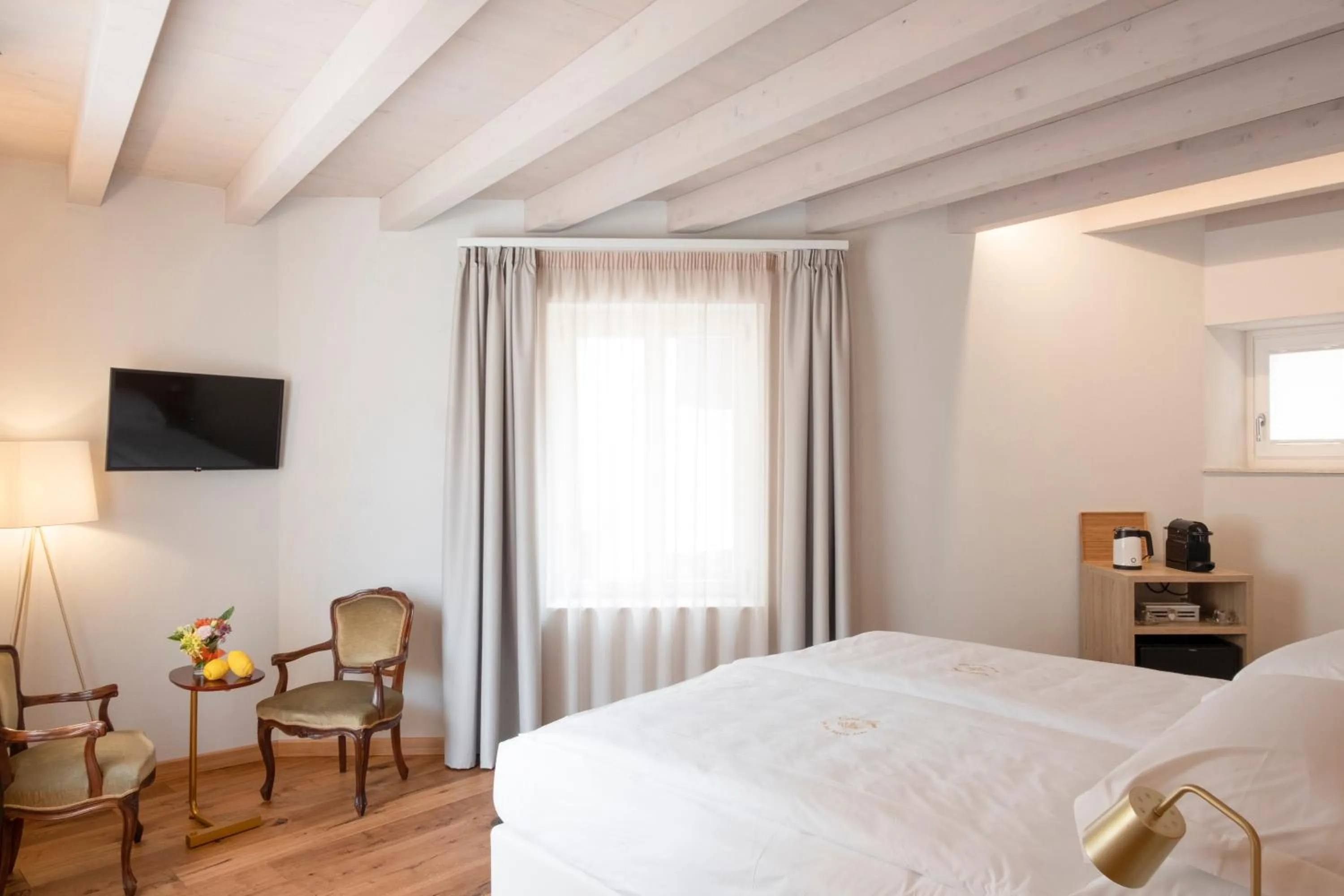 Bedroom, Bed in Corte Alma Spa and Luxury Home