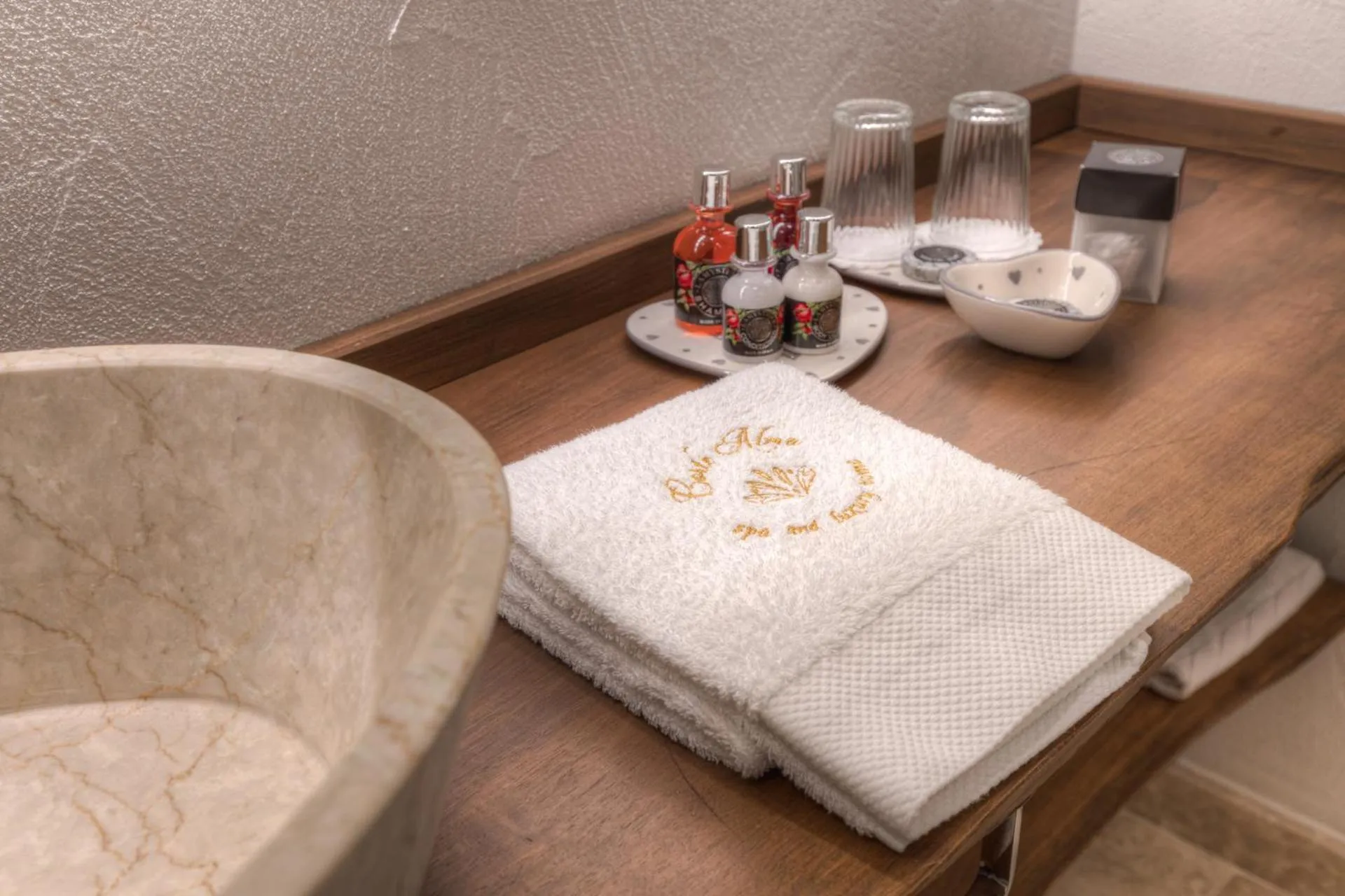 Decorative detail in Corte Alma Spa and Luxury Home