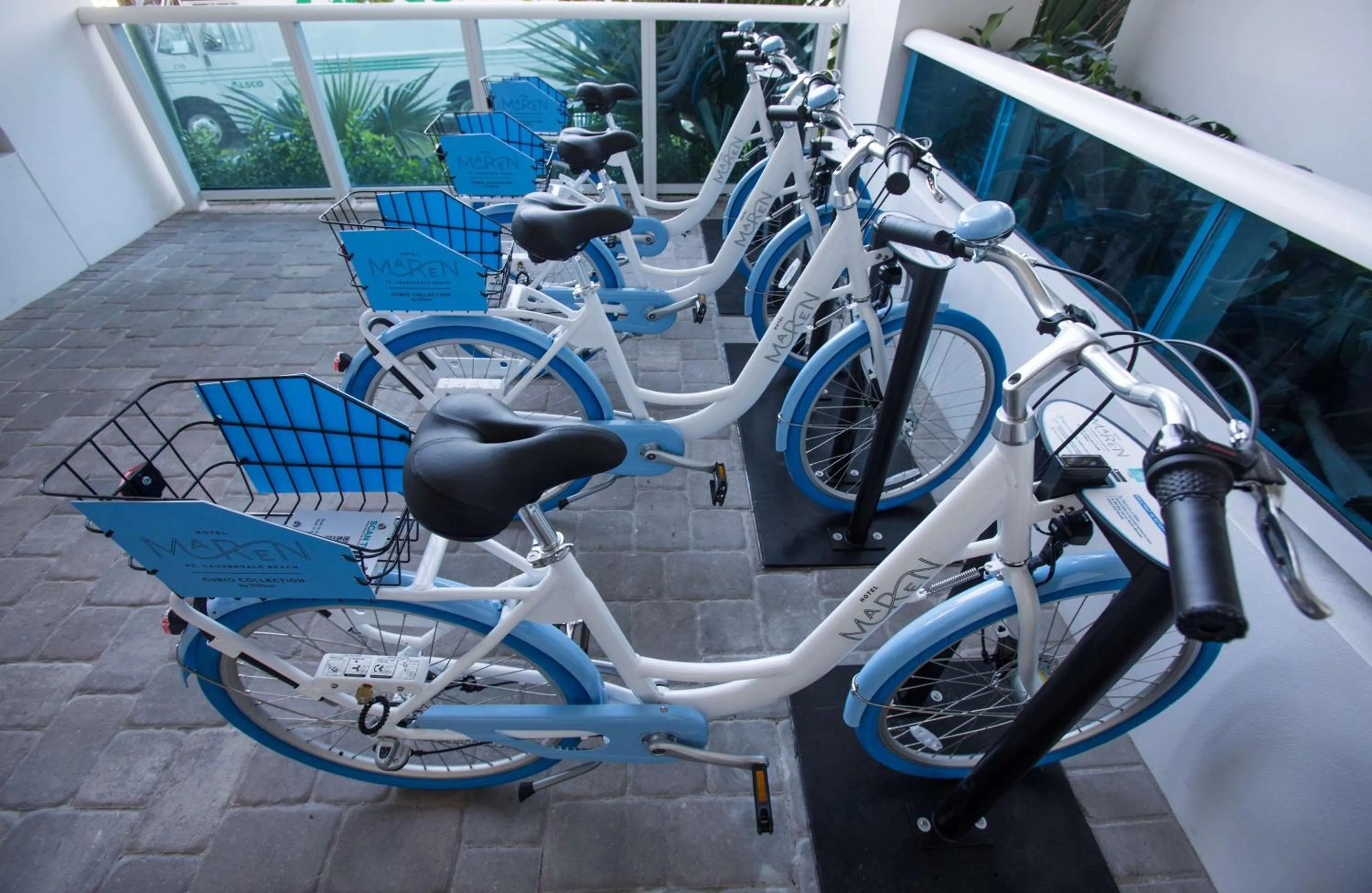 Sports in Hotel Maren Fort Lauderdale Beach, Curio Collection By Hilton