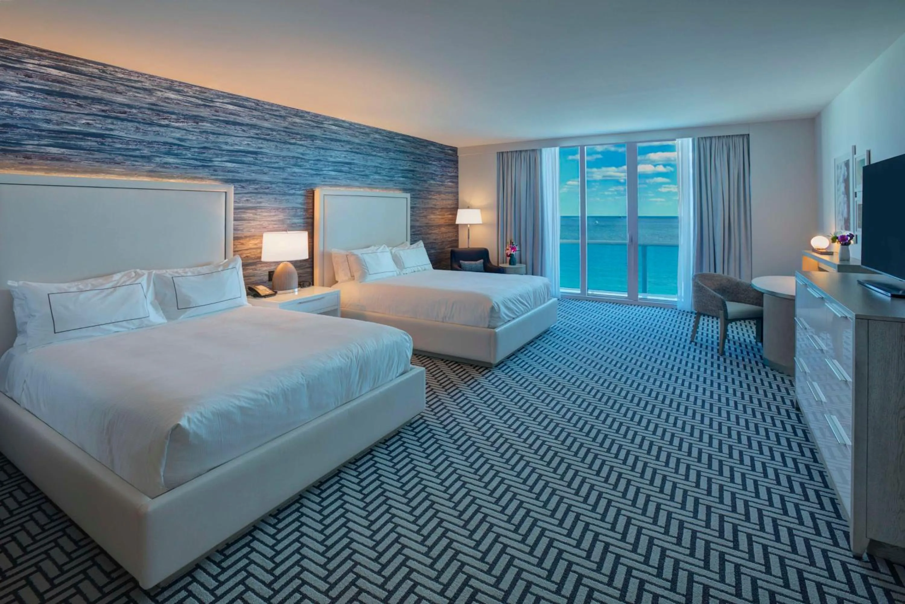 Bed in Hotel Maren Fort Lauderdale Beach, Curio Collection By Hilton