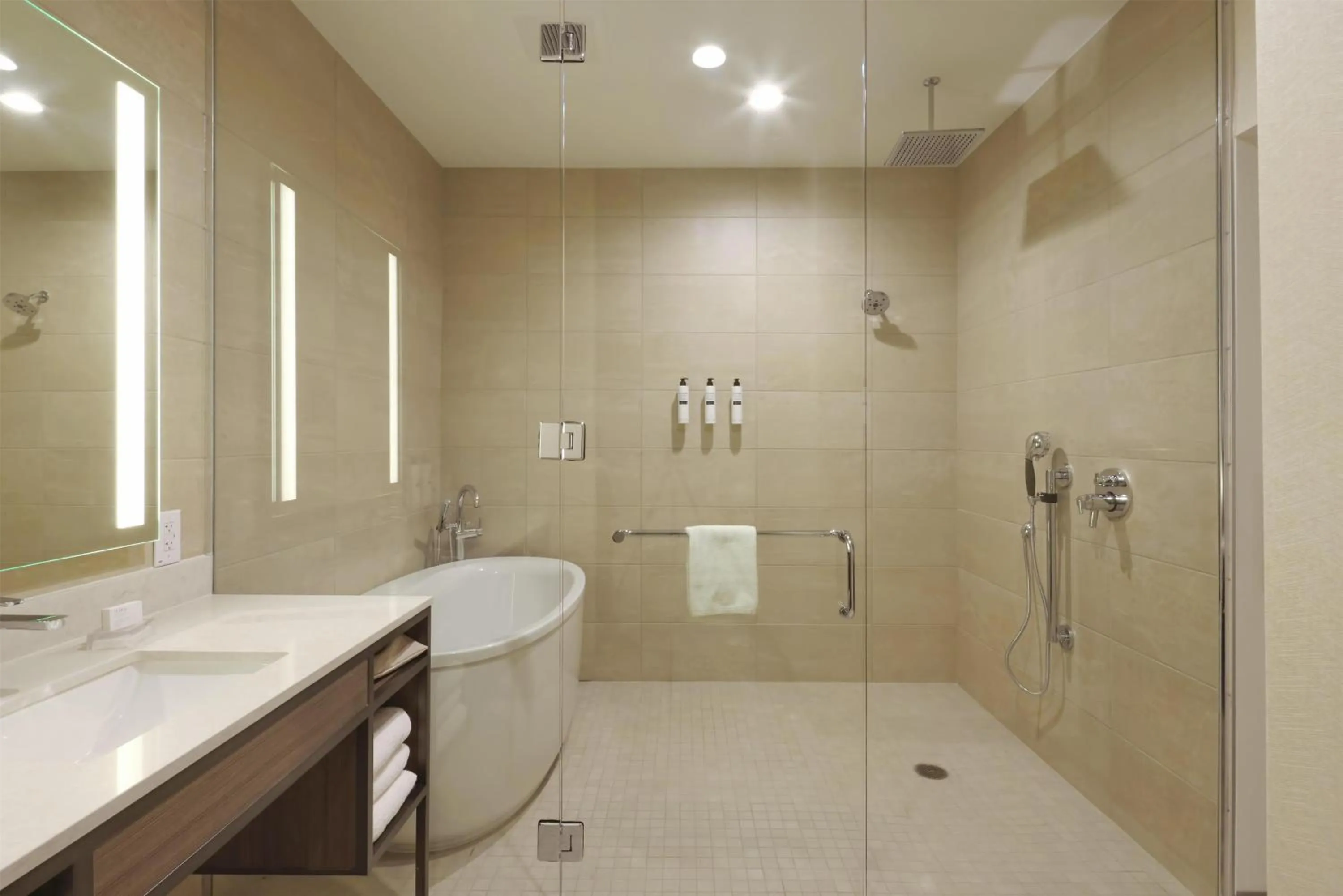 Bathroom in Hilton Garden Inn Chandler Downtown