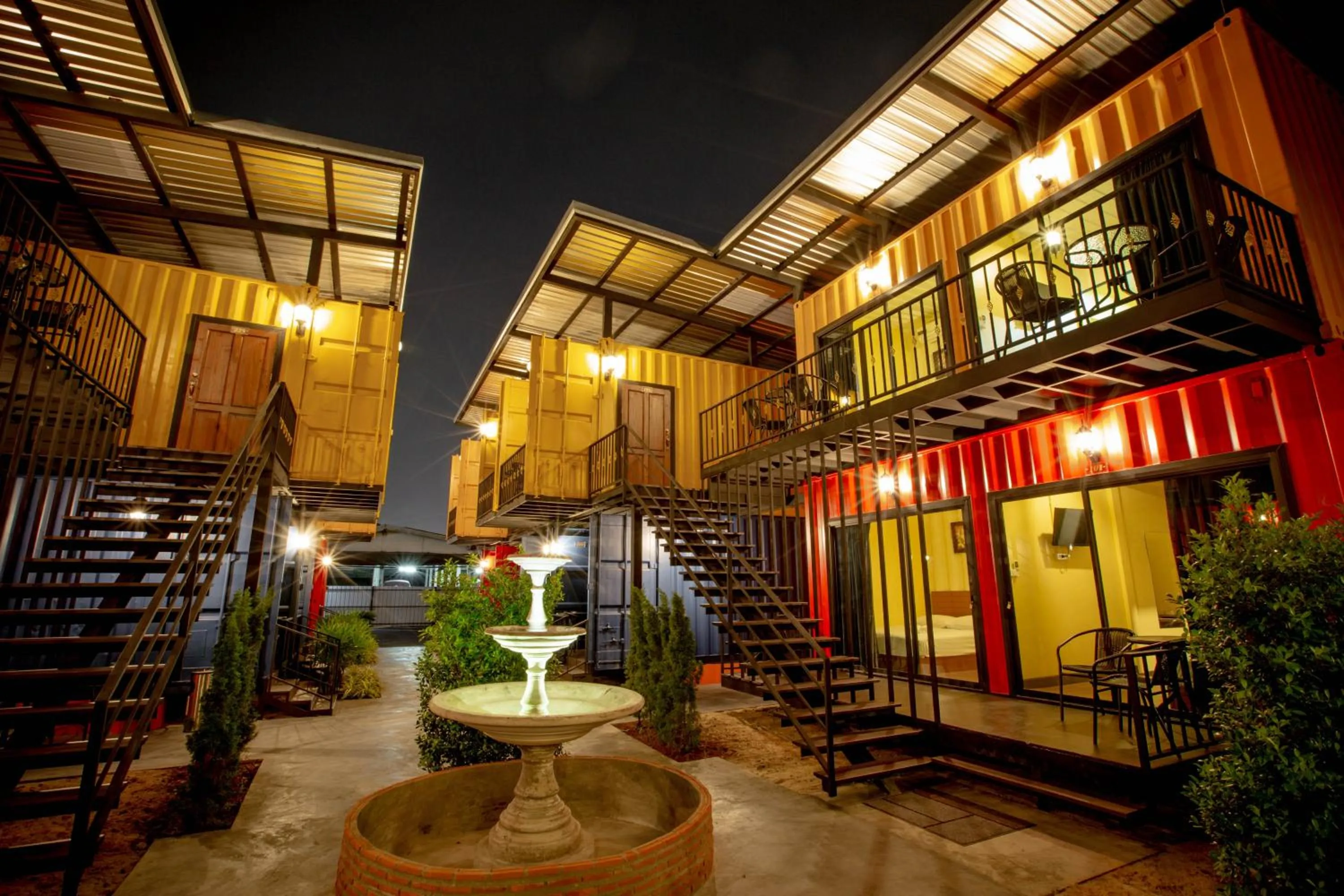 Property building in Tuscany Land Resort Donmuang