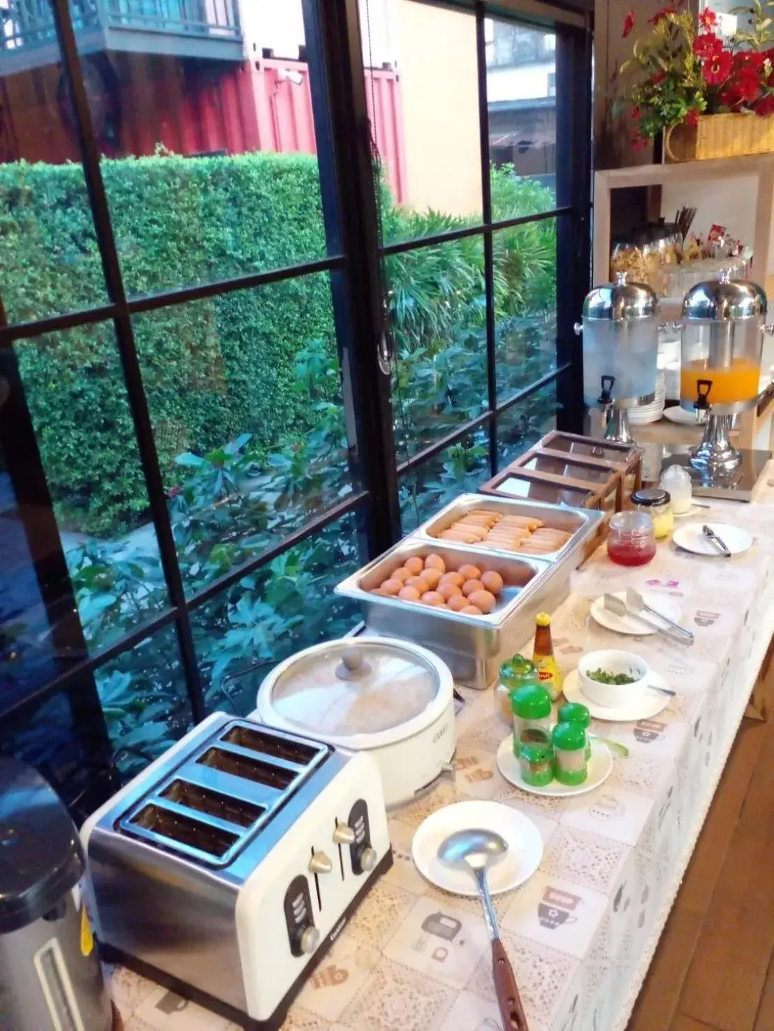 Breakfast in Tuscany Land Resort Donmuang Breakfast in Tuscany Land Resort Donmuang